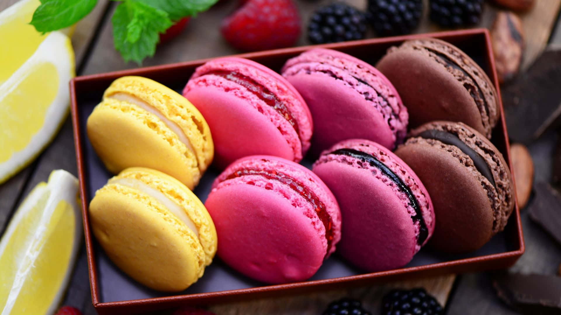 1920x1080 Fundal Deserturi Macaron În Cutie Fundal