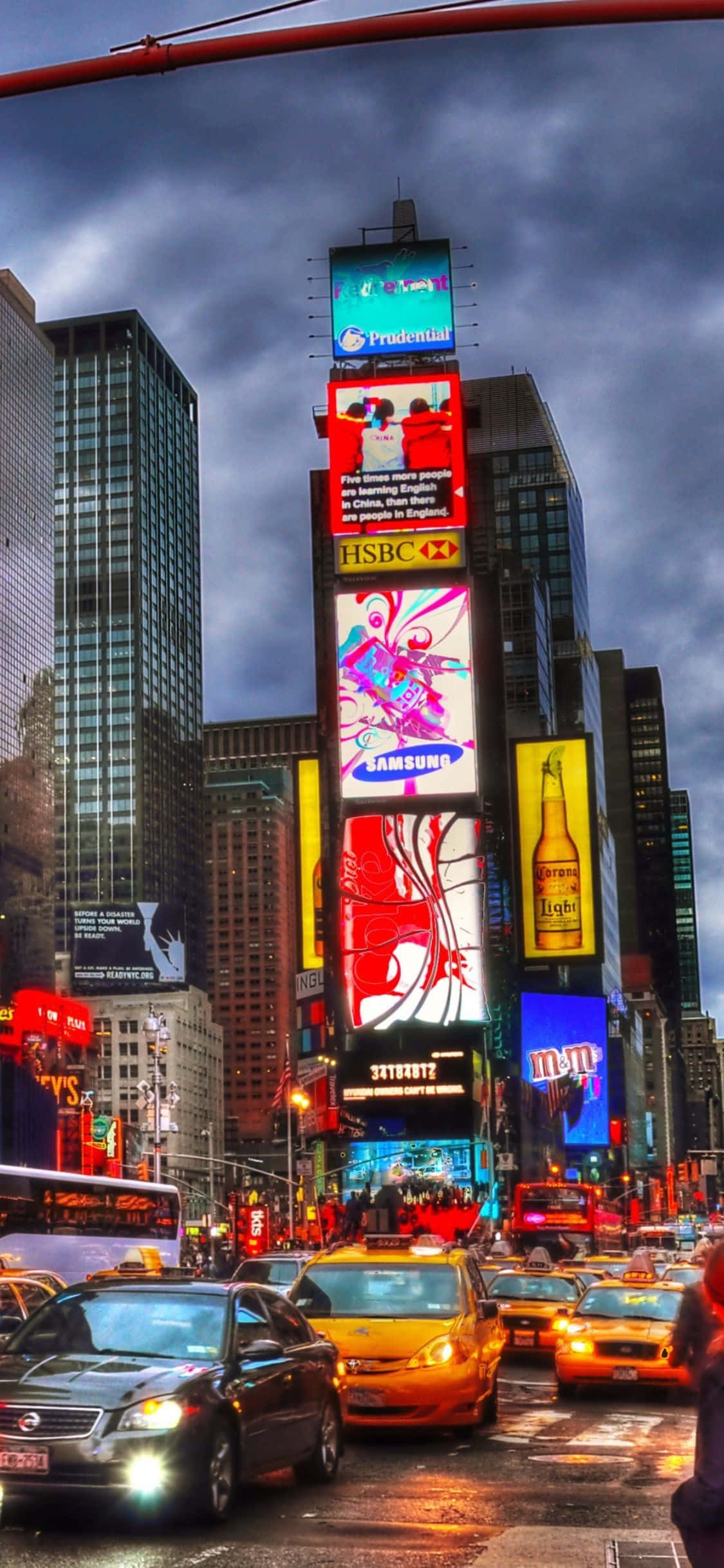 Admiră emblematicul orizont al New York City cu iPhone X Fundal