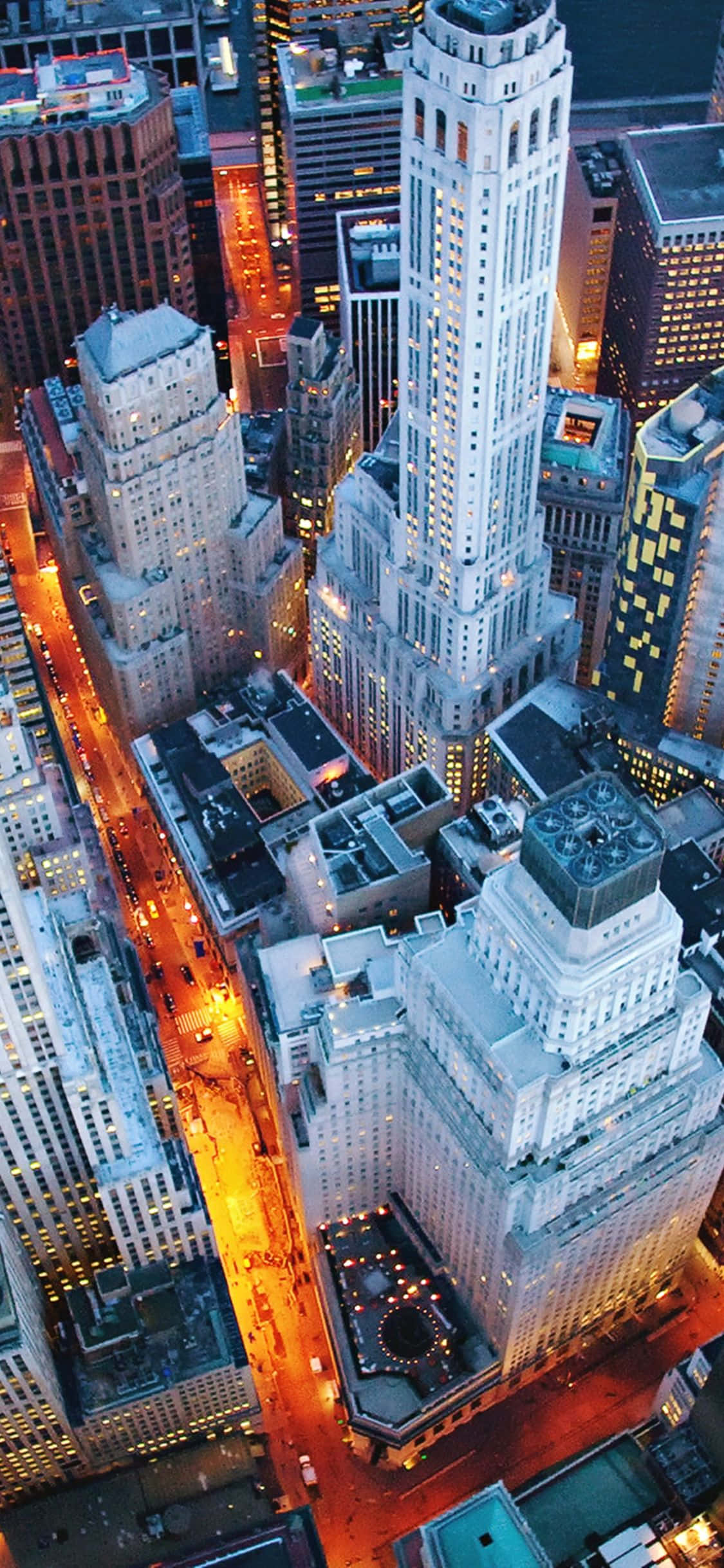 Admiră frumusețea unui apus de soare în New York City cu iPhone Xs. Fundal