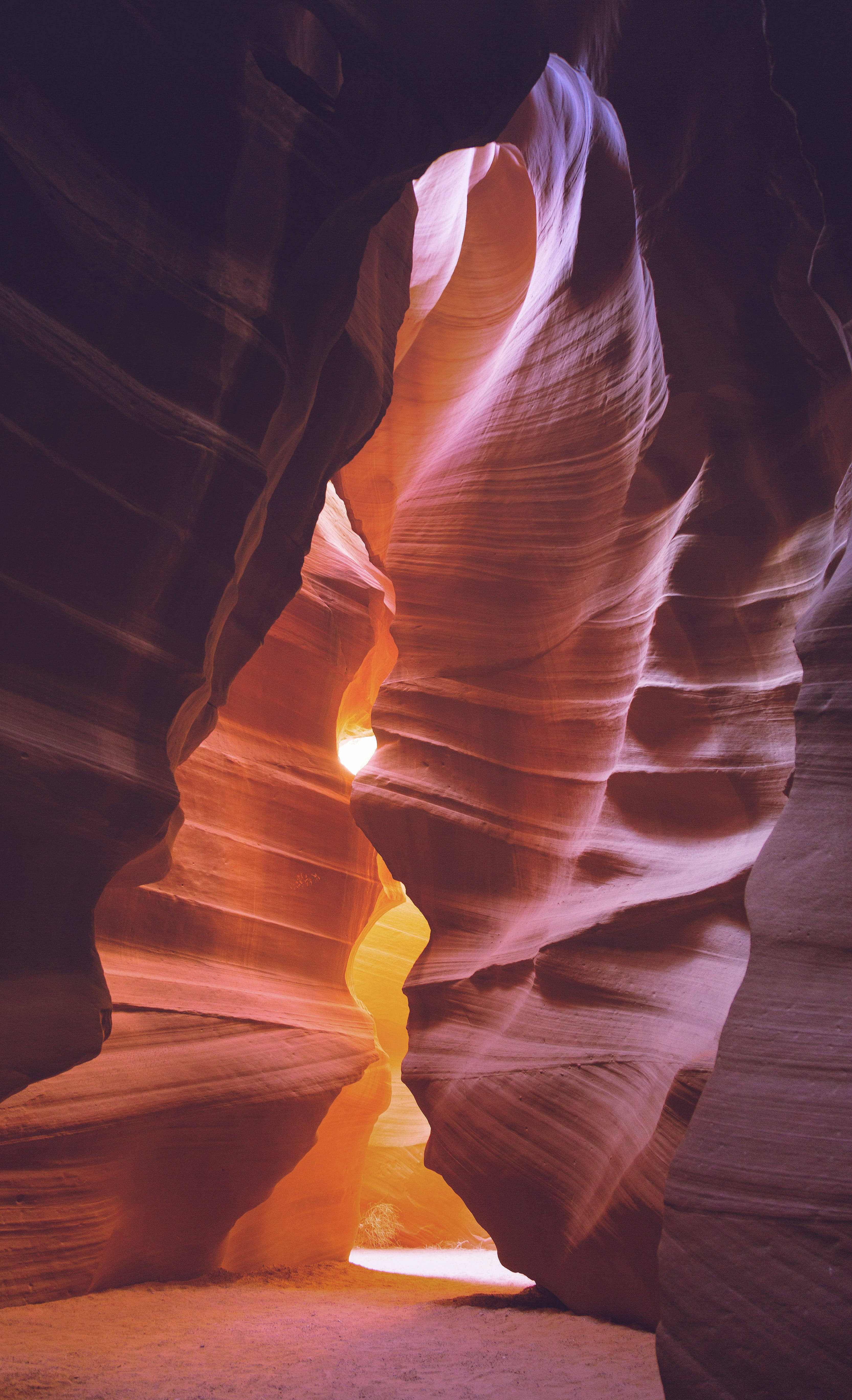 Antelope Canyon în Peisaj iPhone Fundal