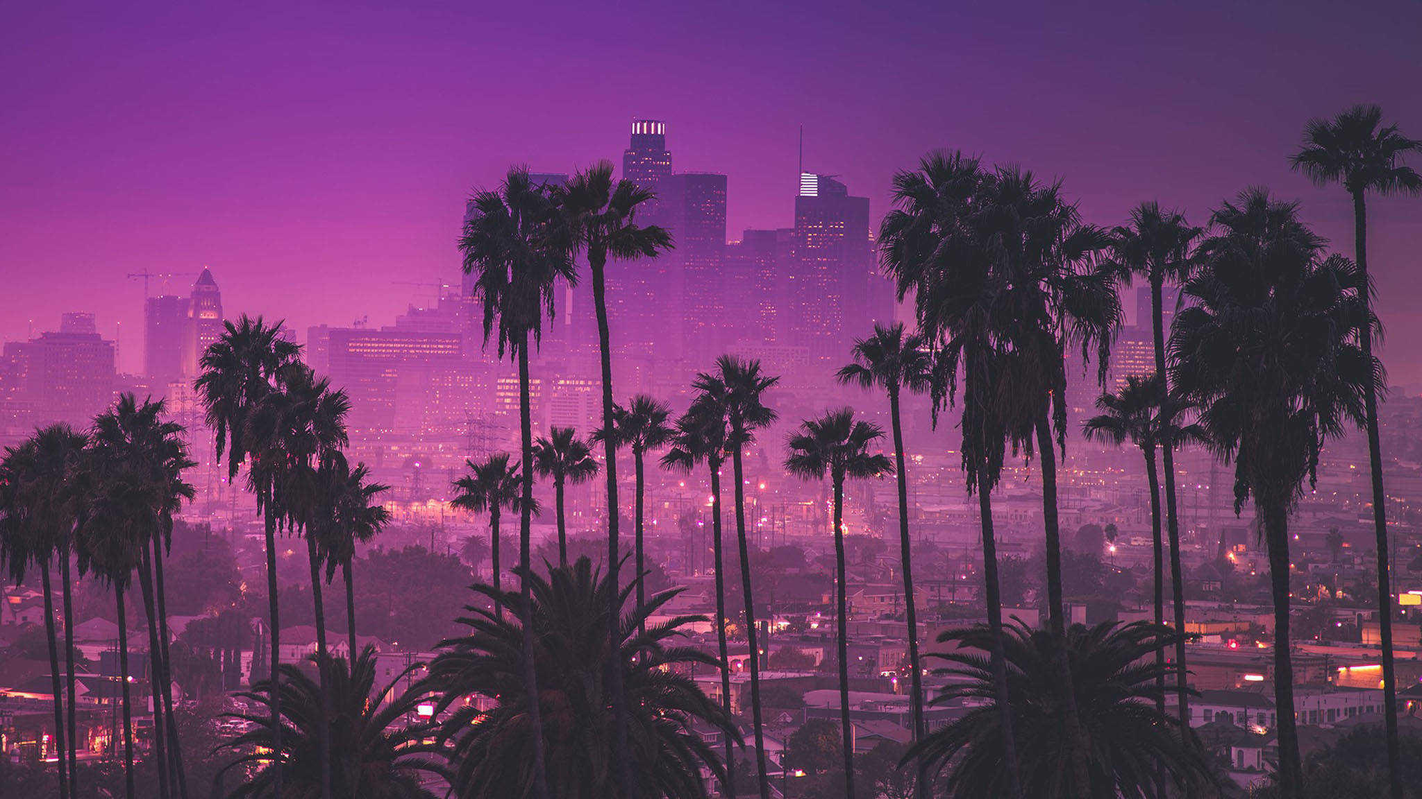 Apus de soare mov în Los Angeles Fundal