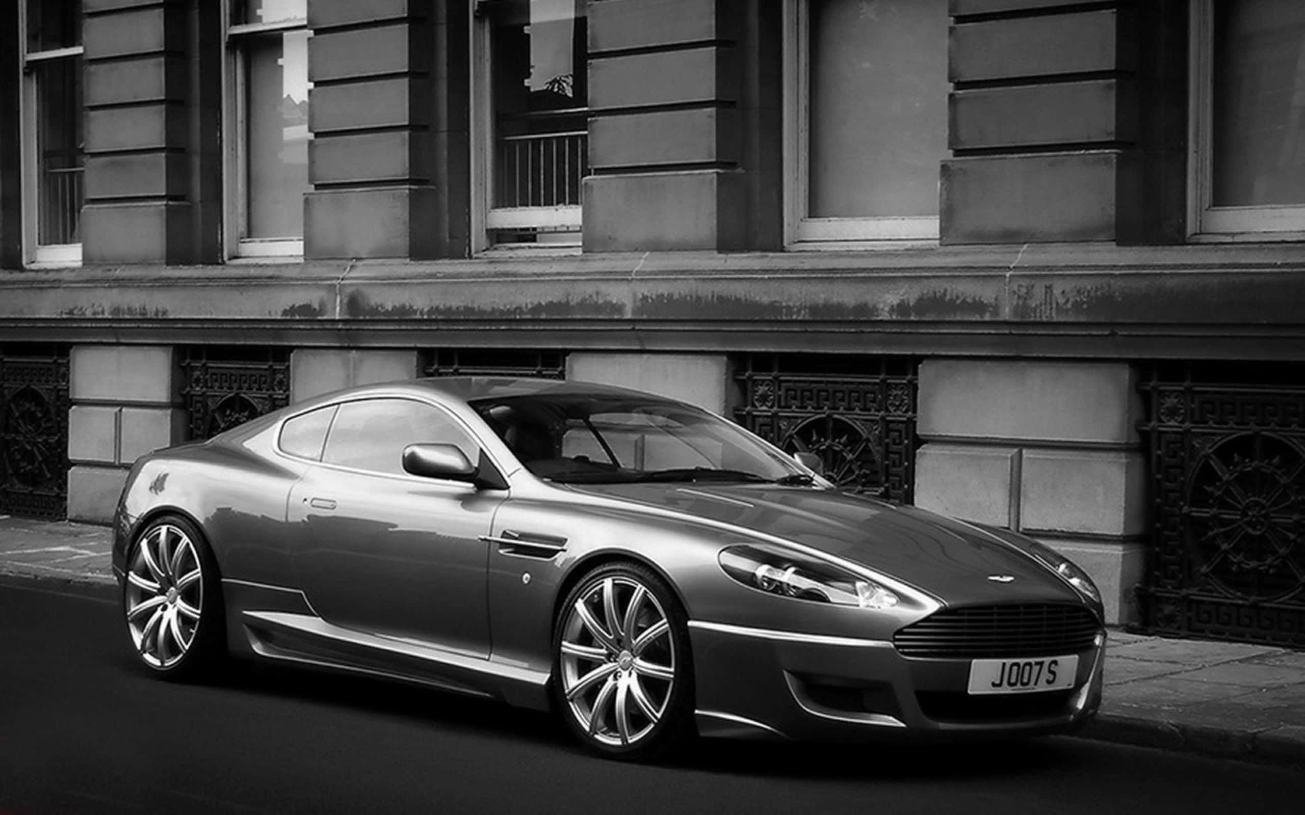 Aston Martin DB9 elegant și luxos Fundal