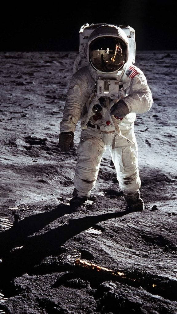 Astronaut în spațiu iPhone Fundal