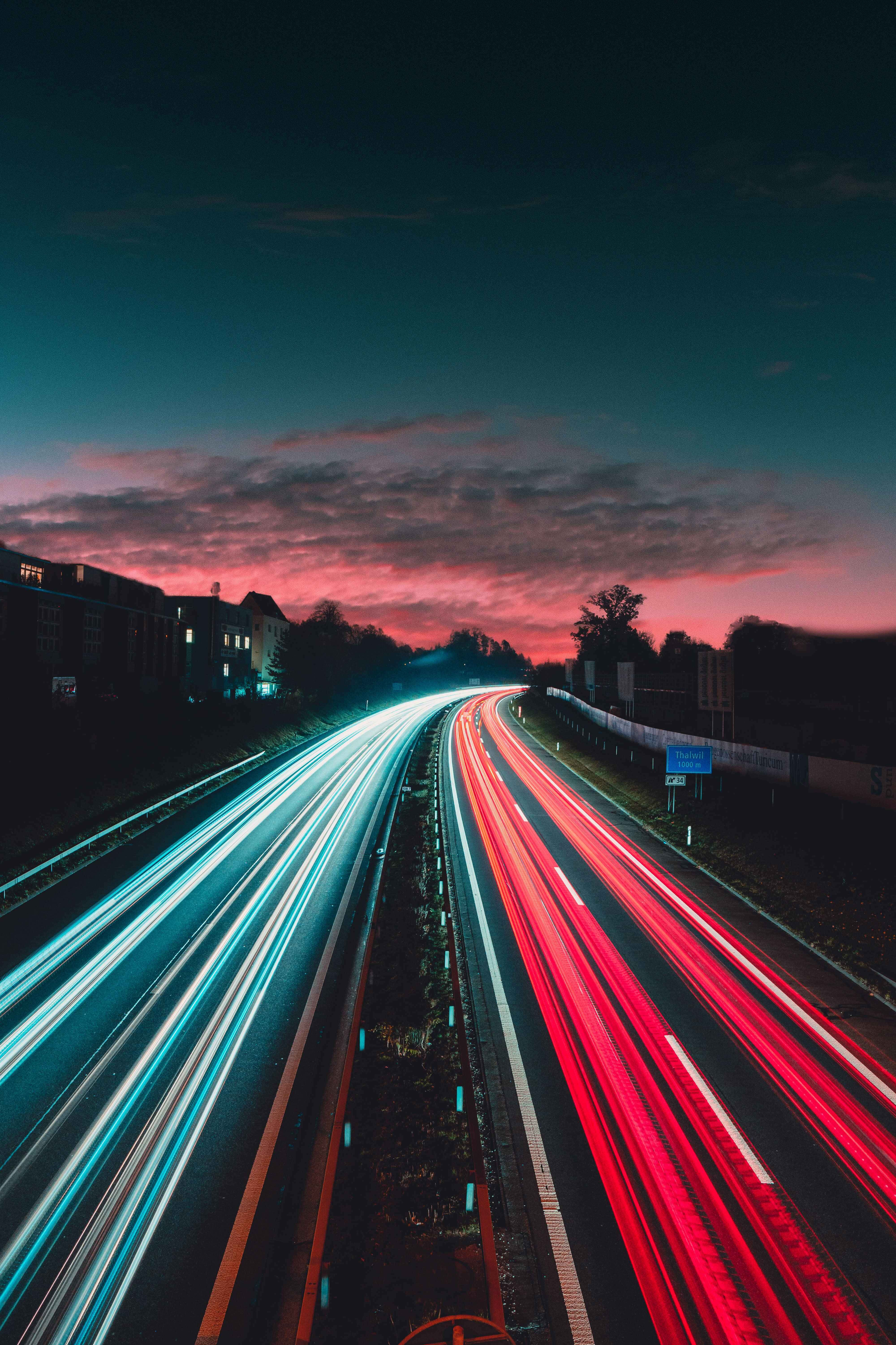 Autostradă Incredibilă Noaptea – Fundal iPhone Fundal