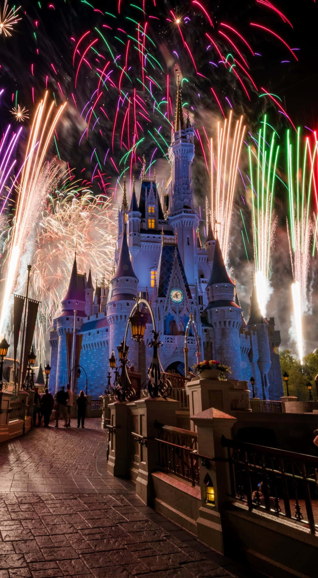 Bucură-te de amintirile Disneyland cu impresionantul iPhone 7 Fundal