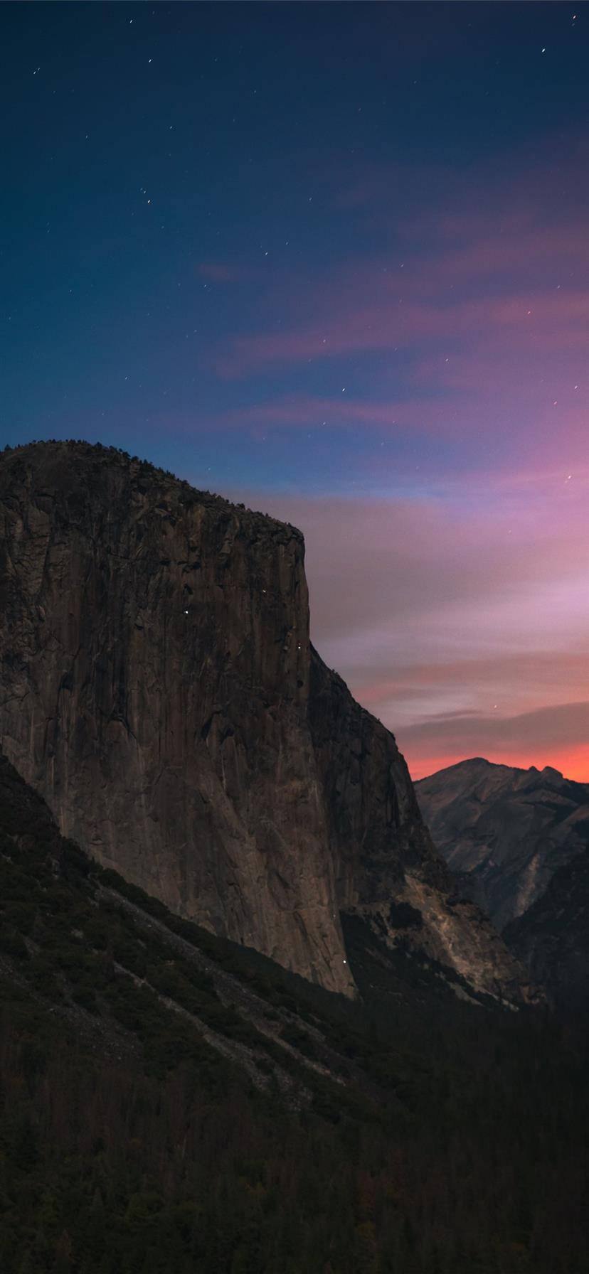 Bucură-te de peisajele inspiratoare ale Parcului Național Yosemite pe iPhone Fundal