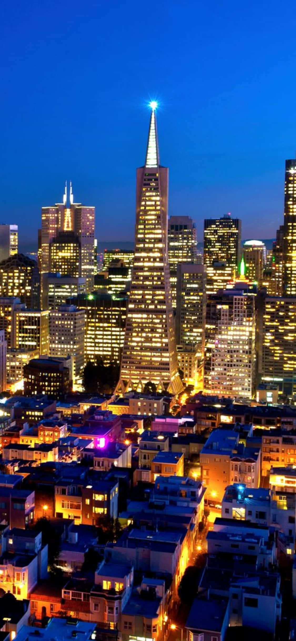 Bucură-te de vederile impresionante ale litoralului Californiei cu iPhone Xs tău Fundal