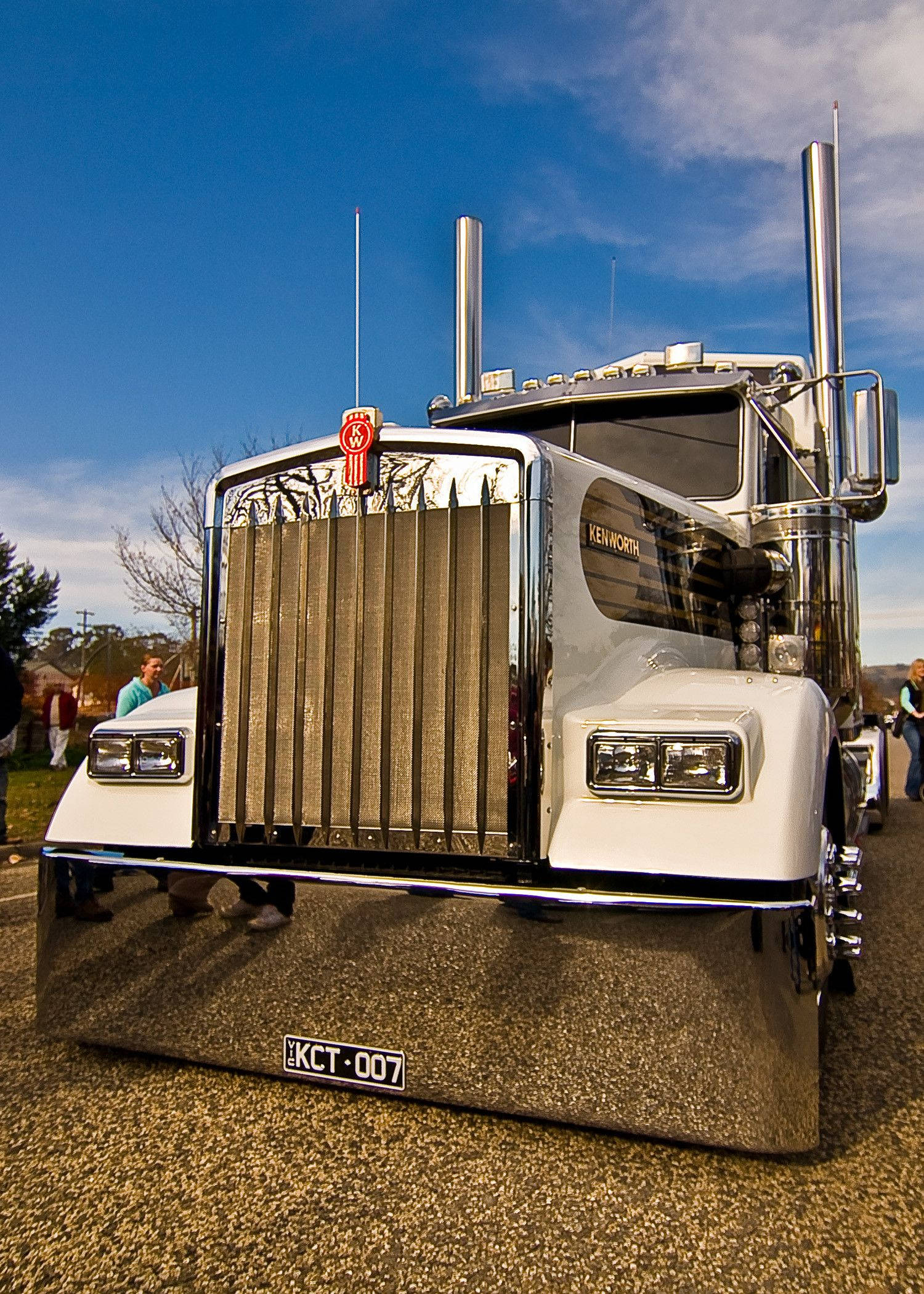 Bumper Crom Lucios Kenworth Fundal