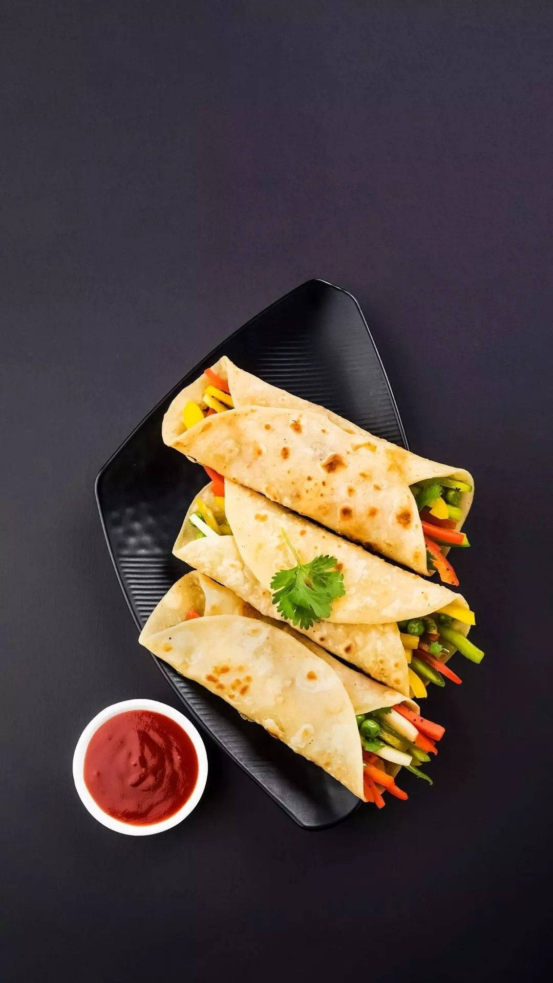 Burritos Colorate cu Legume Fundal
