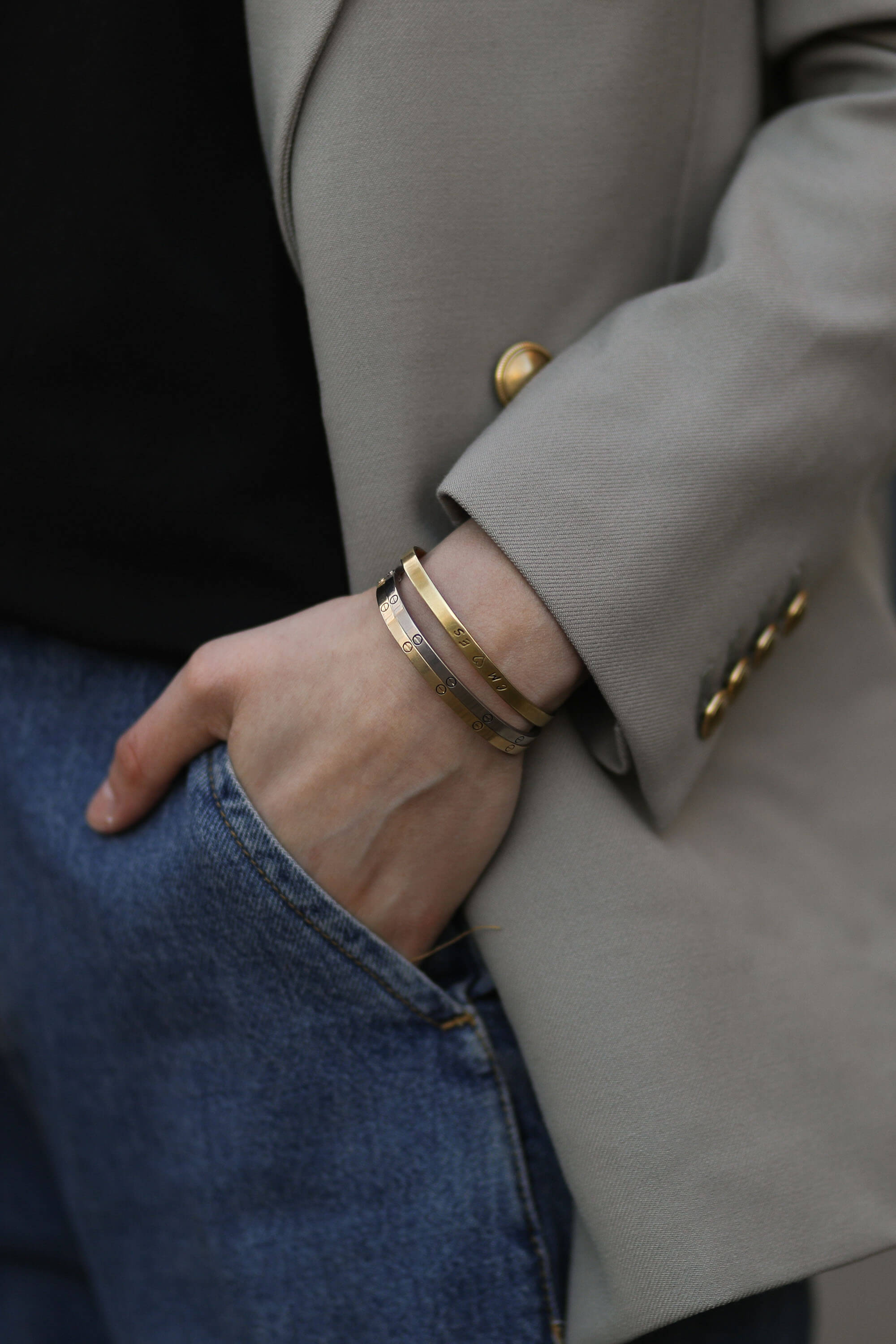 Cartier pentru Bărbați în Costum Fundal
