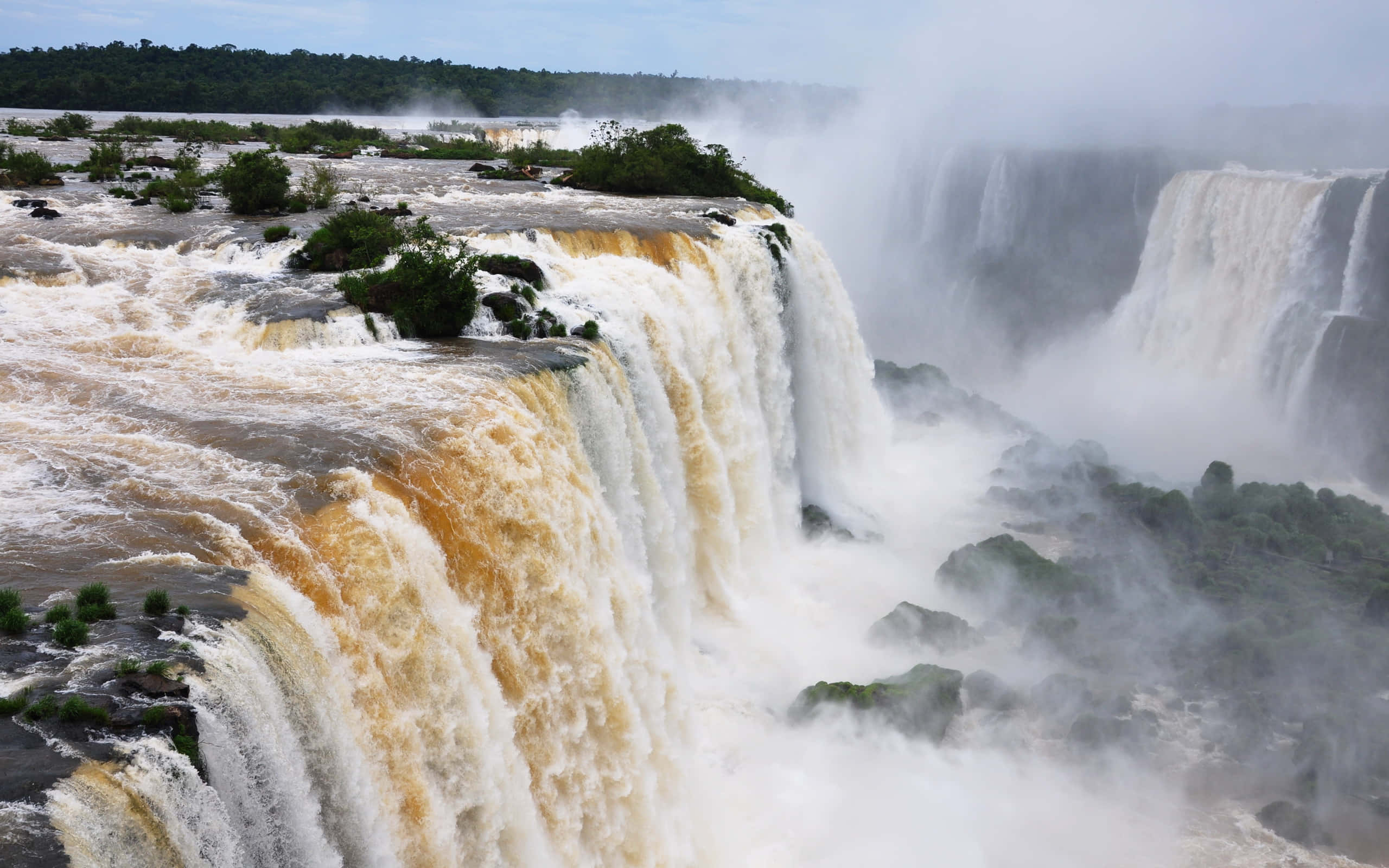 Cascada Iguazú, a șaptea minune a lumii Fundal