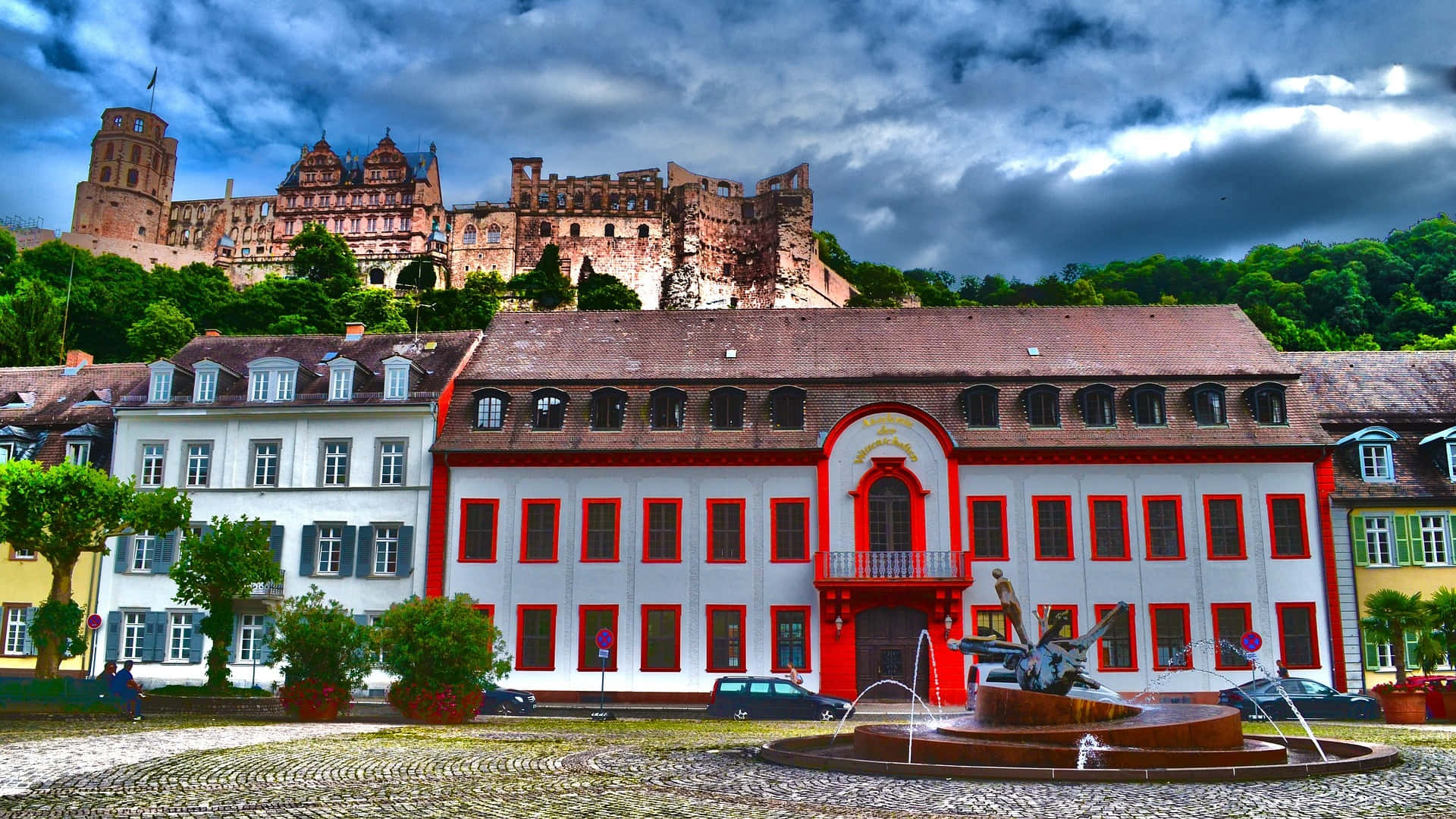 Case estetice sub Castelul Heidelberg Fundal