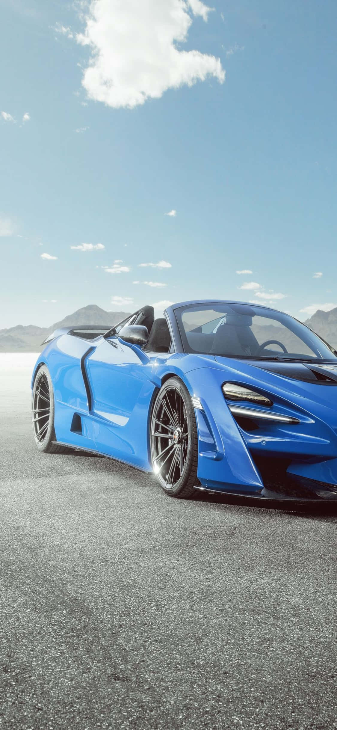 Stradă în stil cu iPhone Xs McLaren 720s Fundal