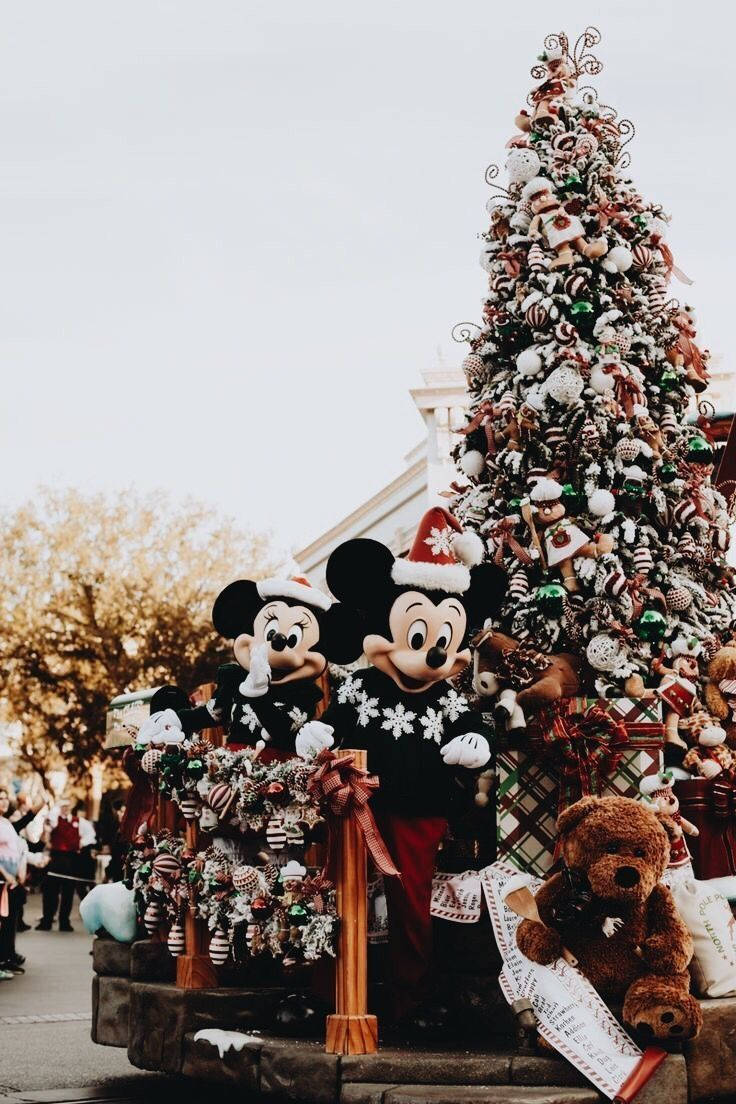 Craciun Disney iPhone Vintage Mickey si Minnie Mouse Fundal