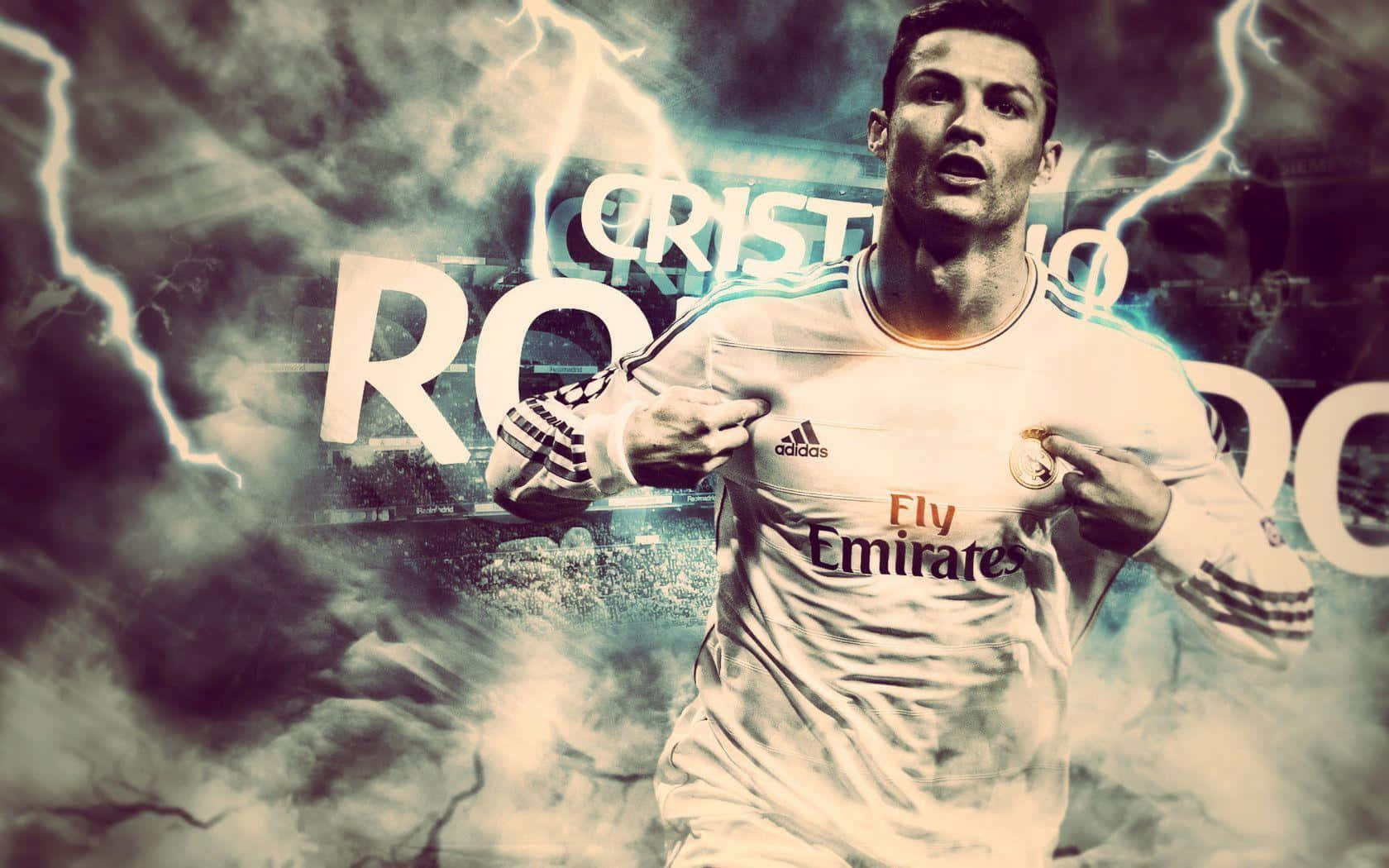 Cristiano Ronaldo sărbătorind după ce a marcat un gol Fundal