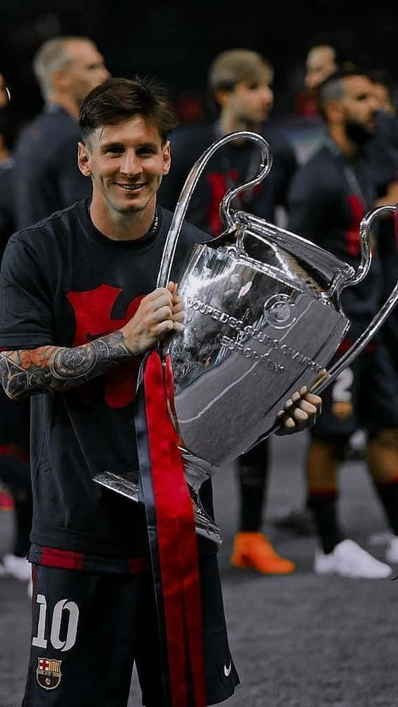 Deblocați-vă potențialul cu noul iPhone Messi. Fundal
