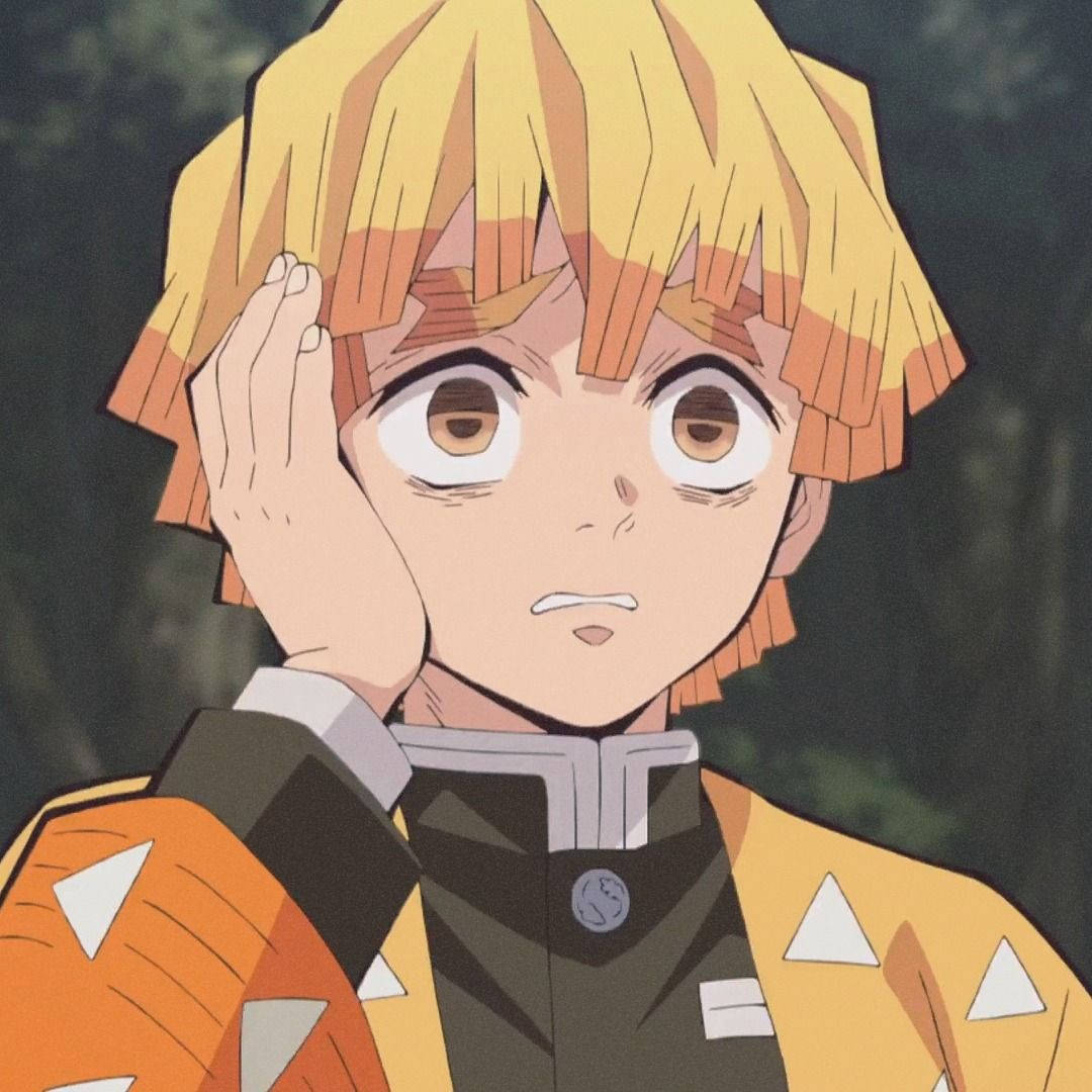 Demon Slayer Zenitsu Speriat Fundal