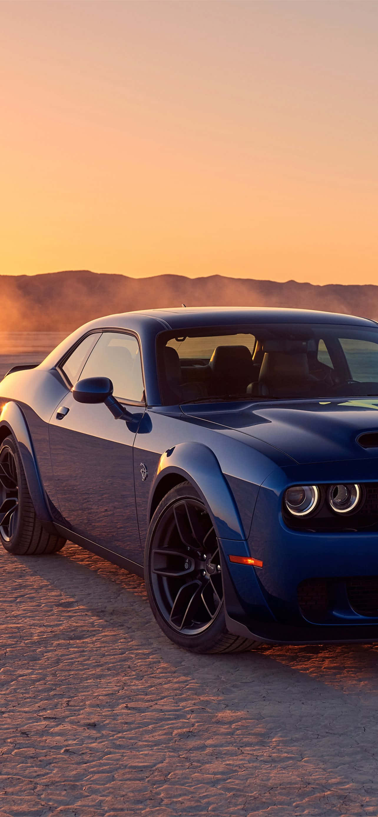 Dodge Hellcat cer de apus Fundal