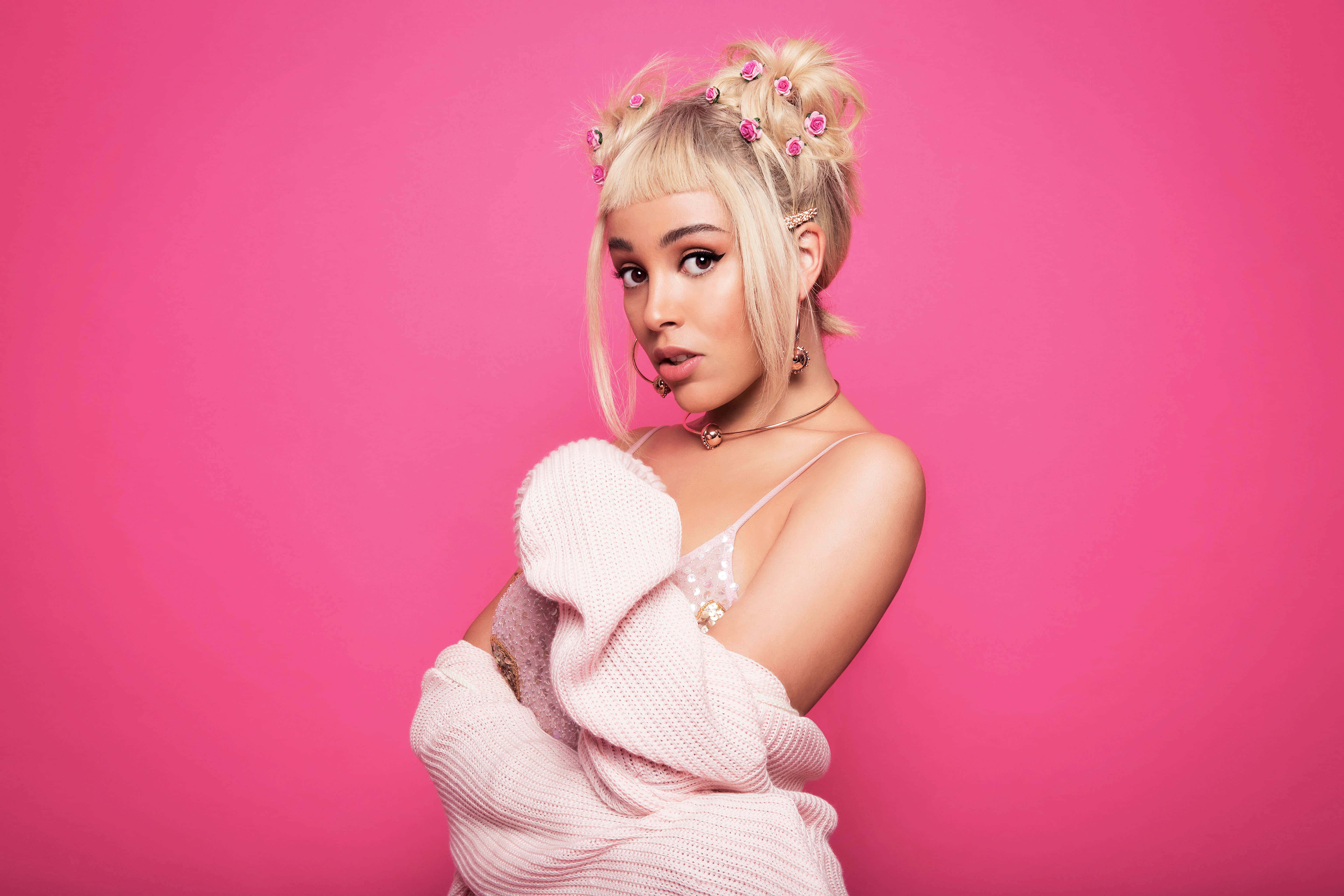 Doja Cat în drum spre celebritate Fundal