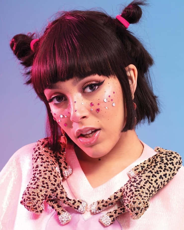 Doja Cat își etalează stilul eteric Fundal
