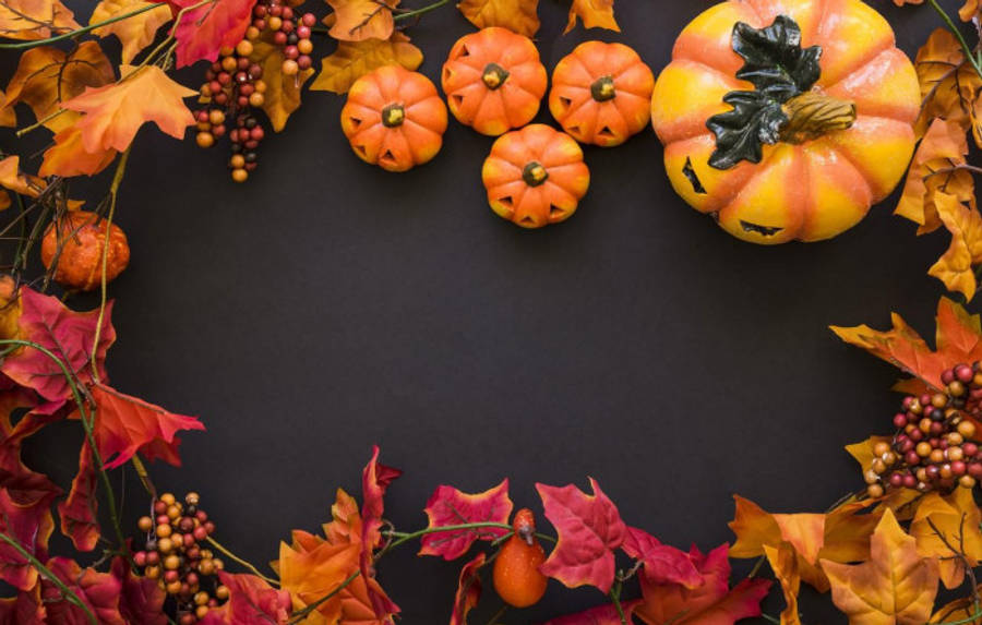 Dovleci și Frunze de Toamnă de Halloween Fundal