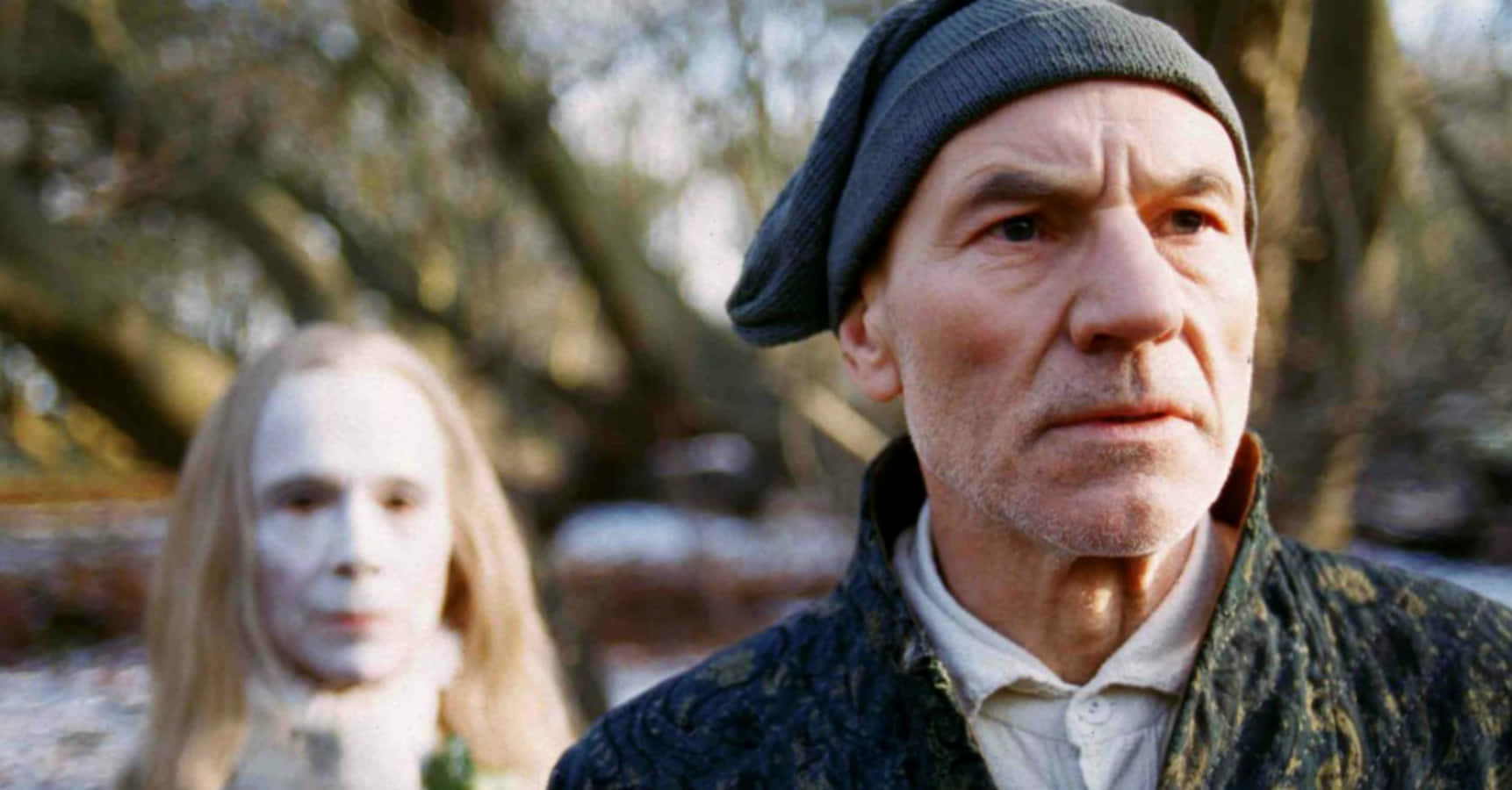 Ebenezer Scrooge pornește într-o călătorie a răscumpărării Fundal