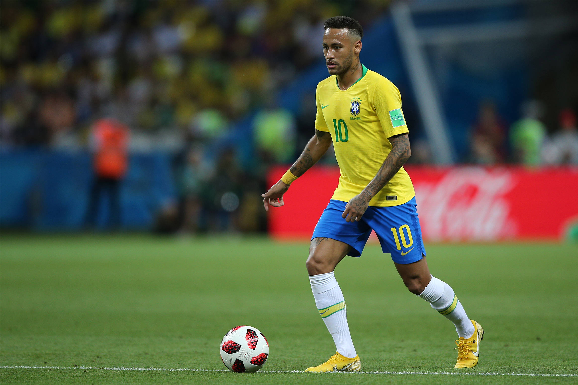 Echipa Națională de Fotbal a Australiei împotriva Braziliei Fundal