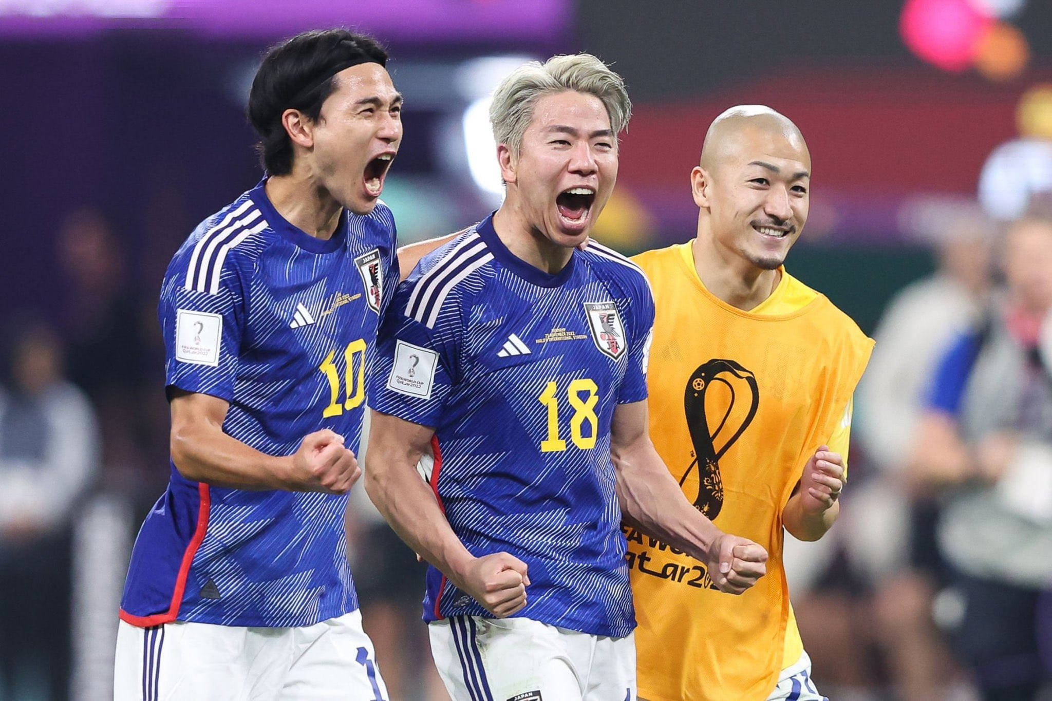 Echipa Națională de Fotbal a Japoniei Entuziasmată Fundal