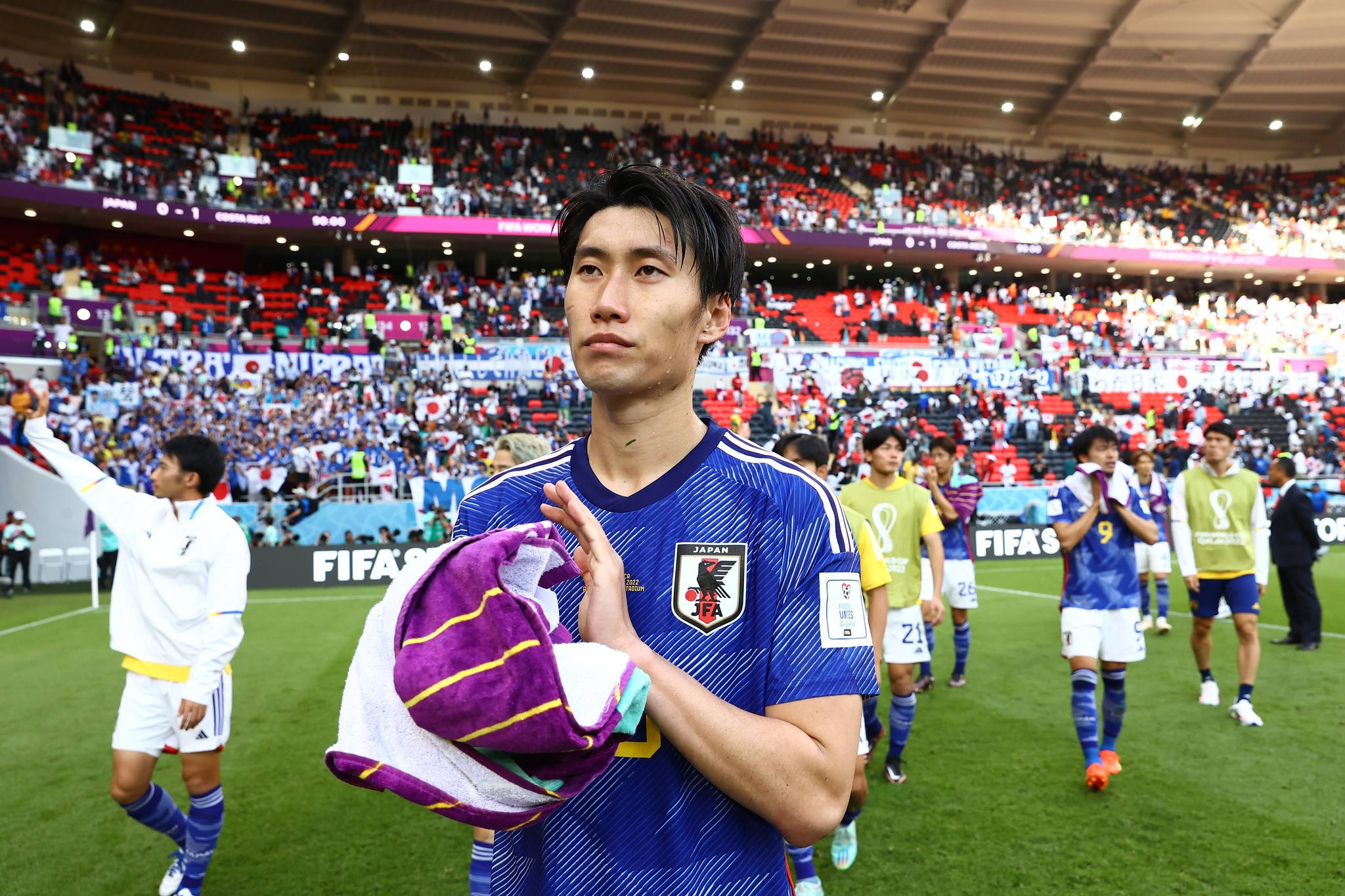 Echipa Națională de Fotbal a Japoniei Daichi Kamada Fundal