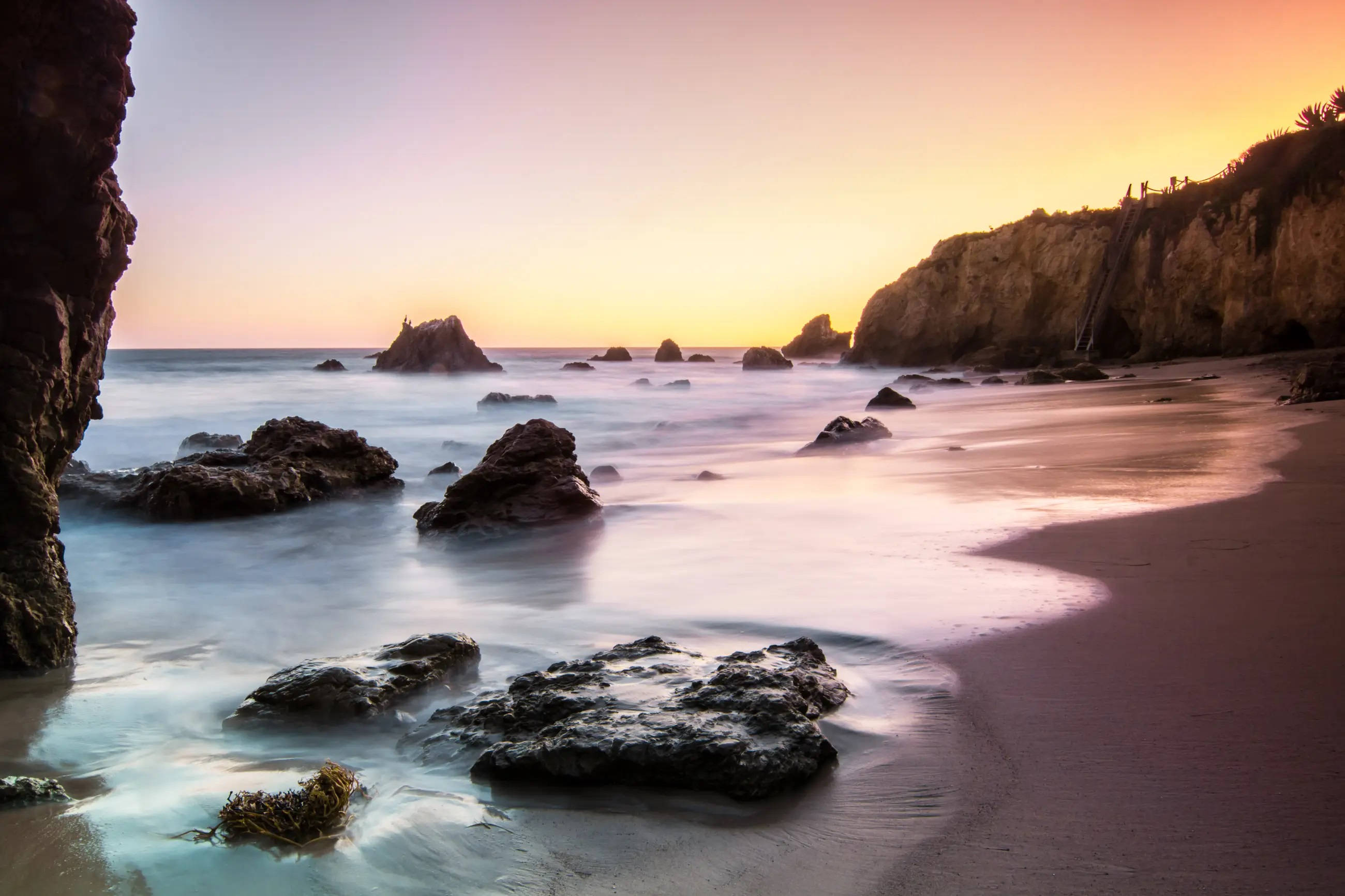 El Matador Los Angeles Apus de Soare Fundal