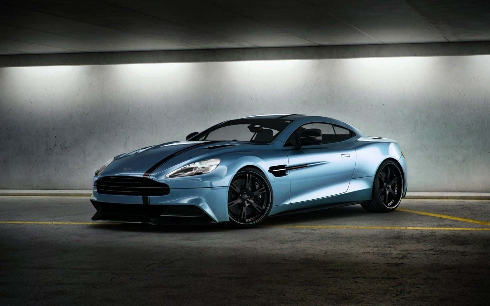 Elegant Aston Martin Vanquish în Mișcare Fundal