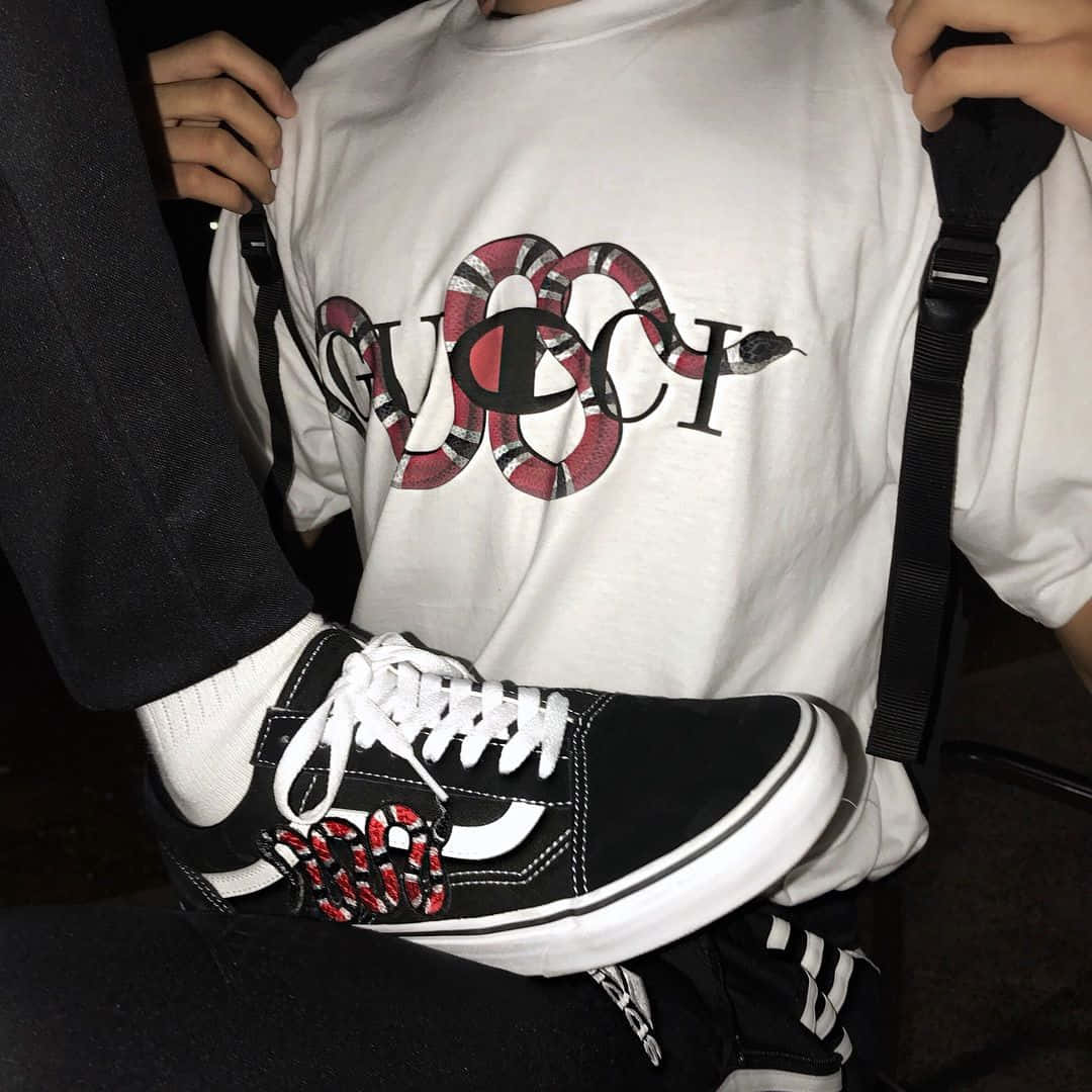 Experimentează frumusețea skateboardingului cu estetica Skater Boy! Fundal