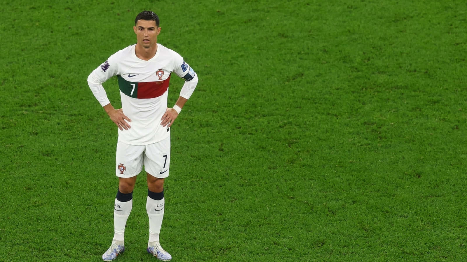 Experimentează lumea lui Cristiano Ronaldo Fundal