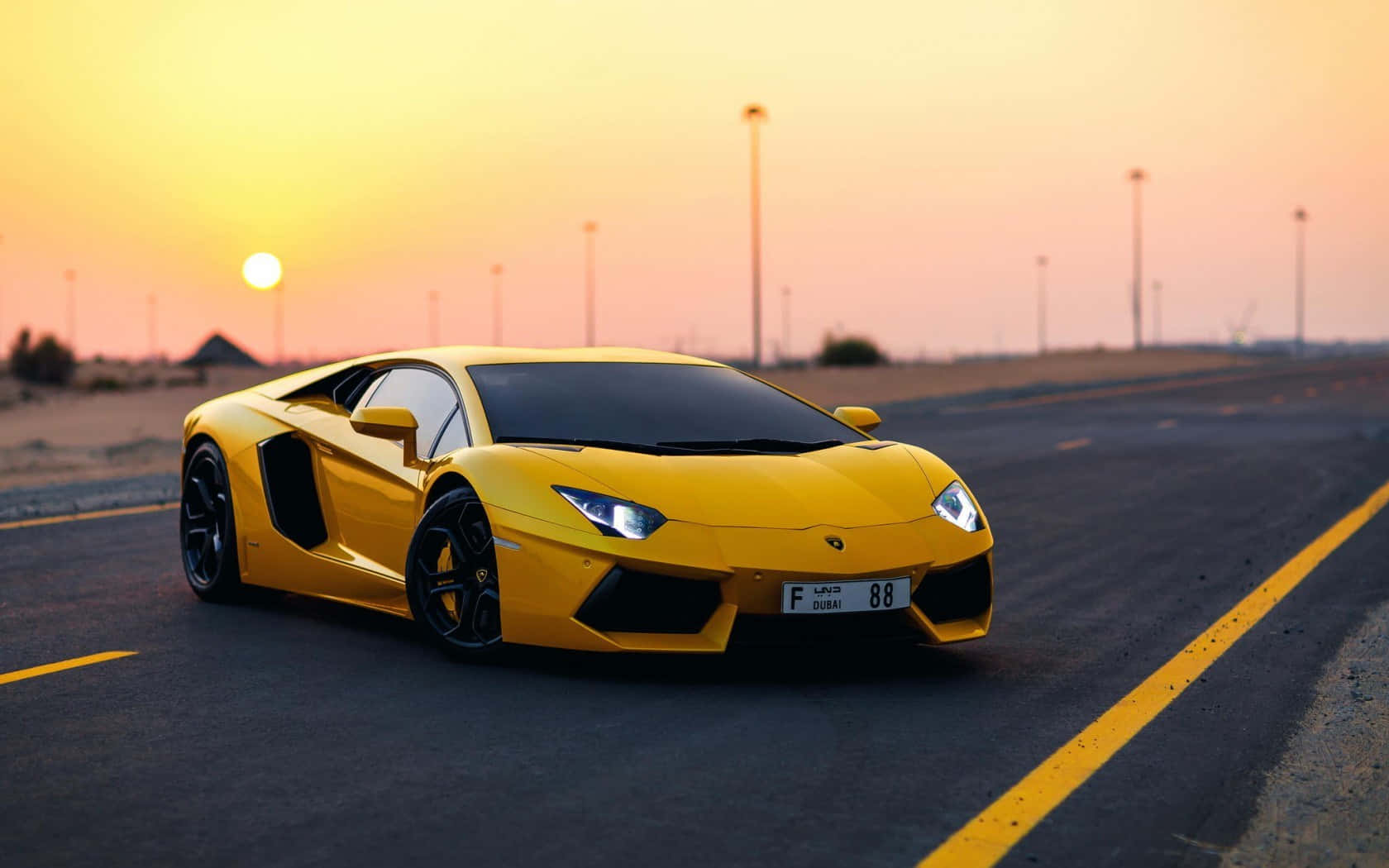 Experimentează puterea performanței Lamborghini Fundal