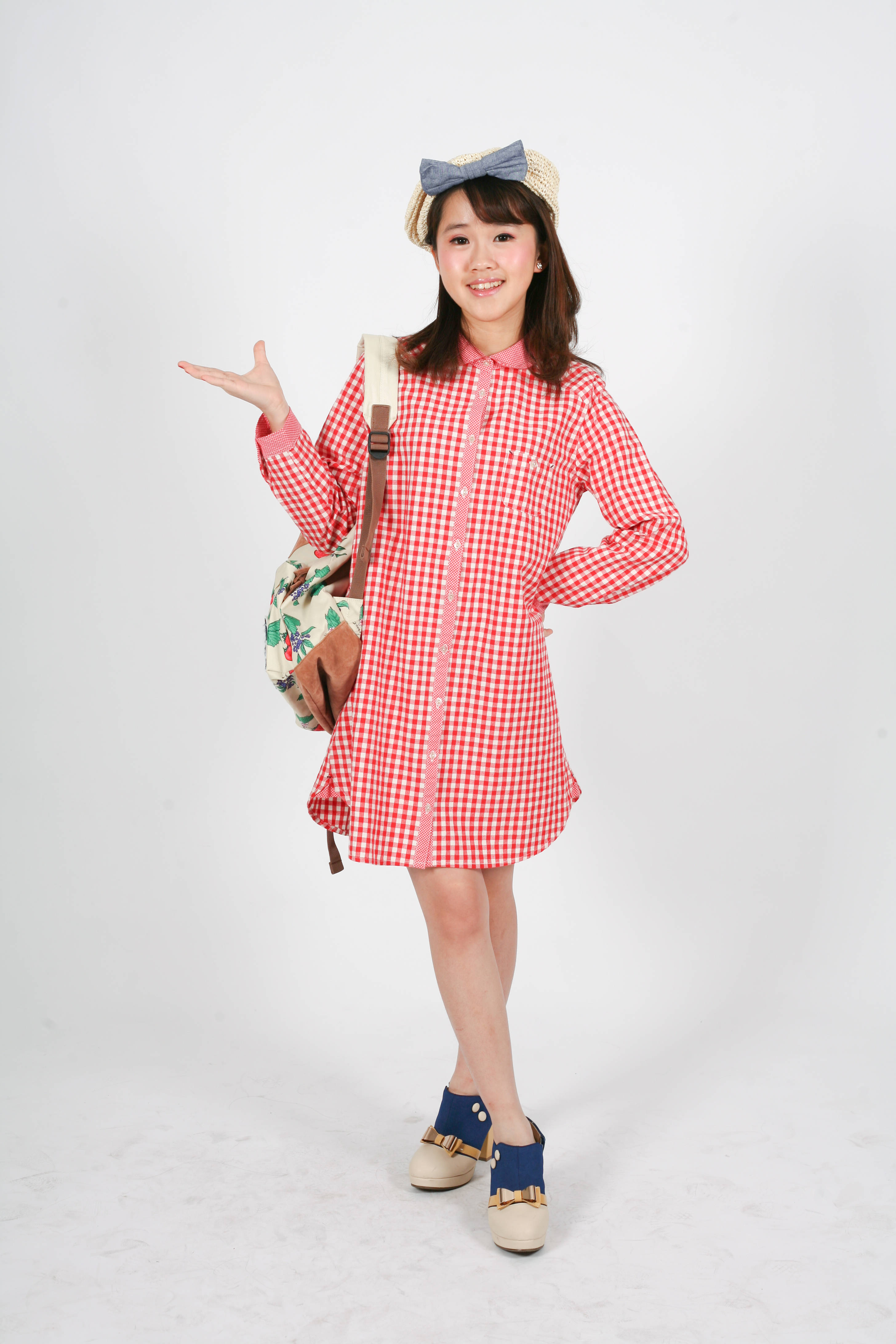 Femeie în rochie kawaii roz Fundal