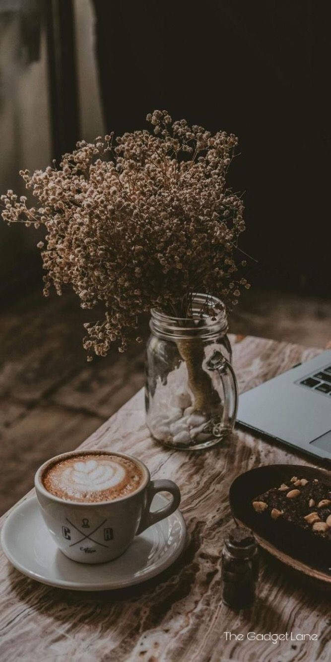 Floare și Cafea Estetic Fundal