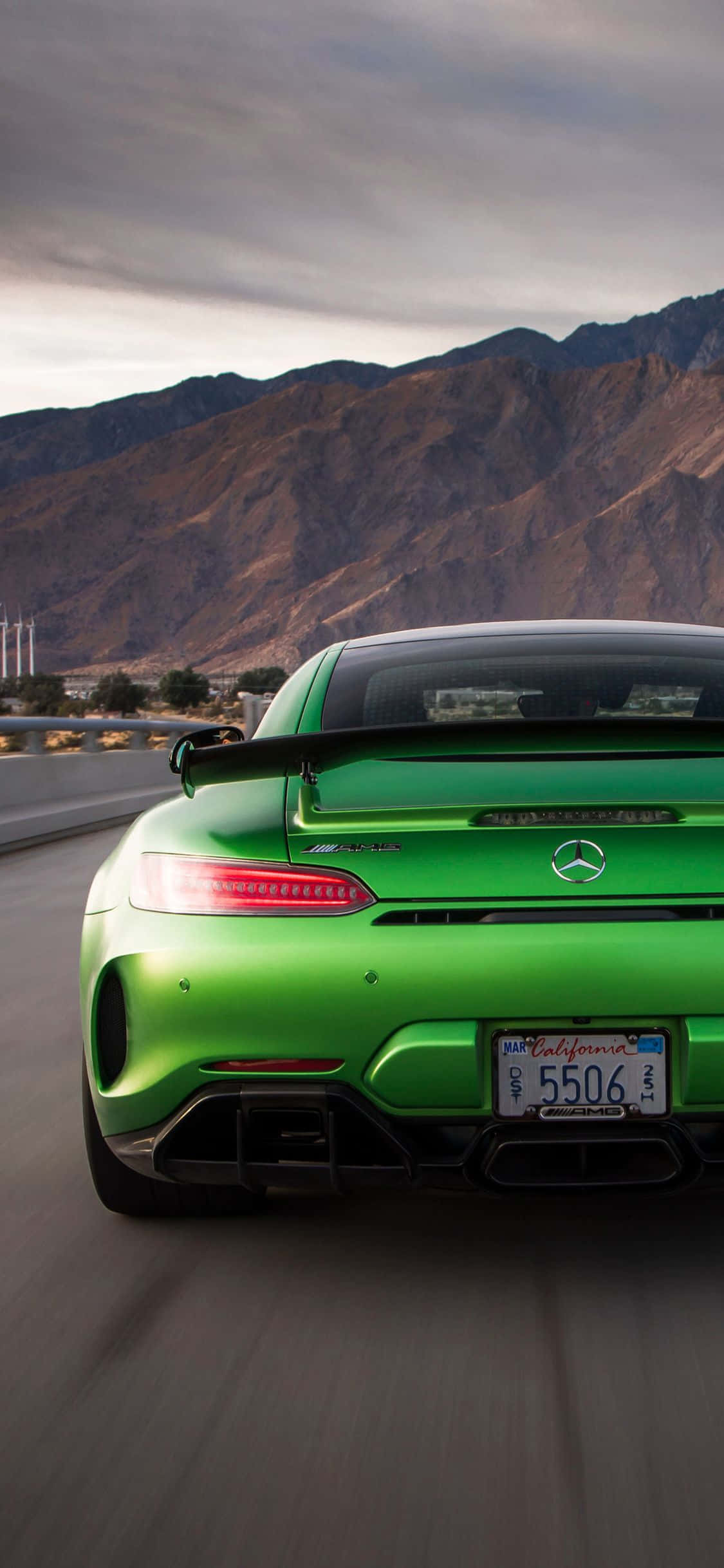 Fundal Verde iPhone Xs Mercedes Amg Fundal