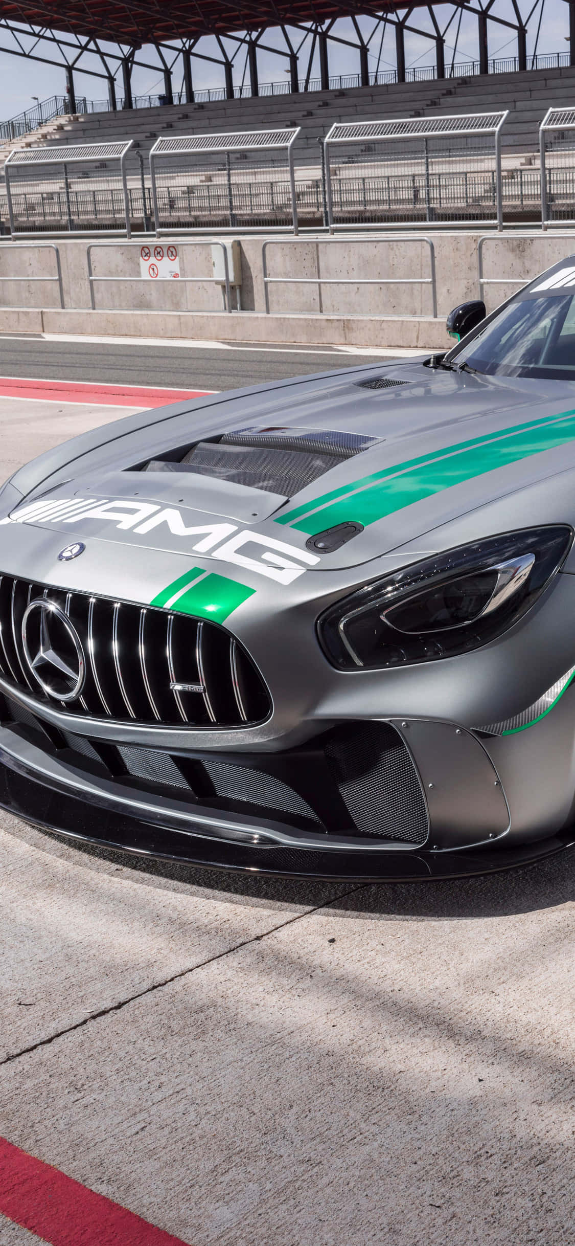 Fond iPhone X AMG GT-R Argintiu AMG GT4 Fundal
