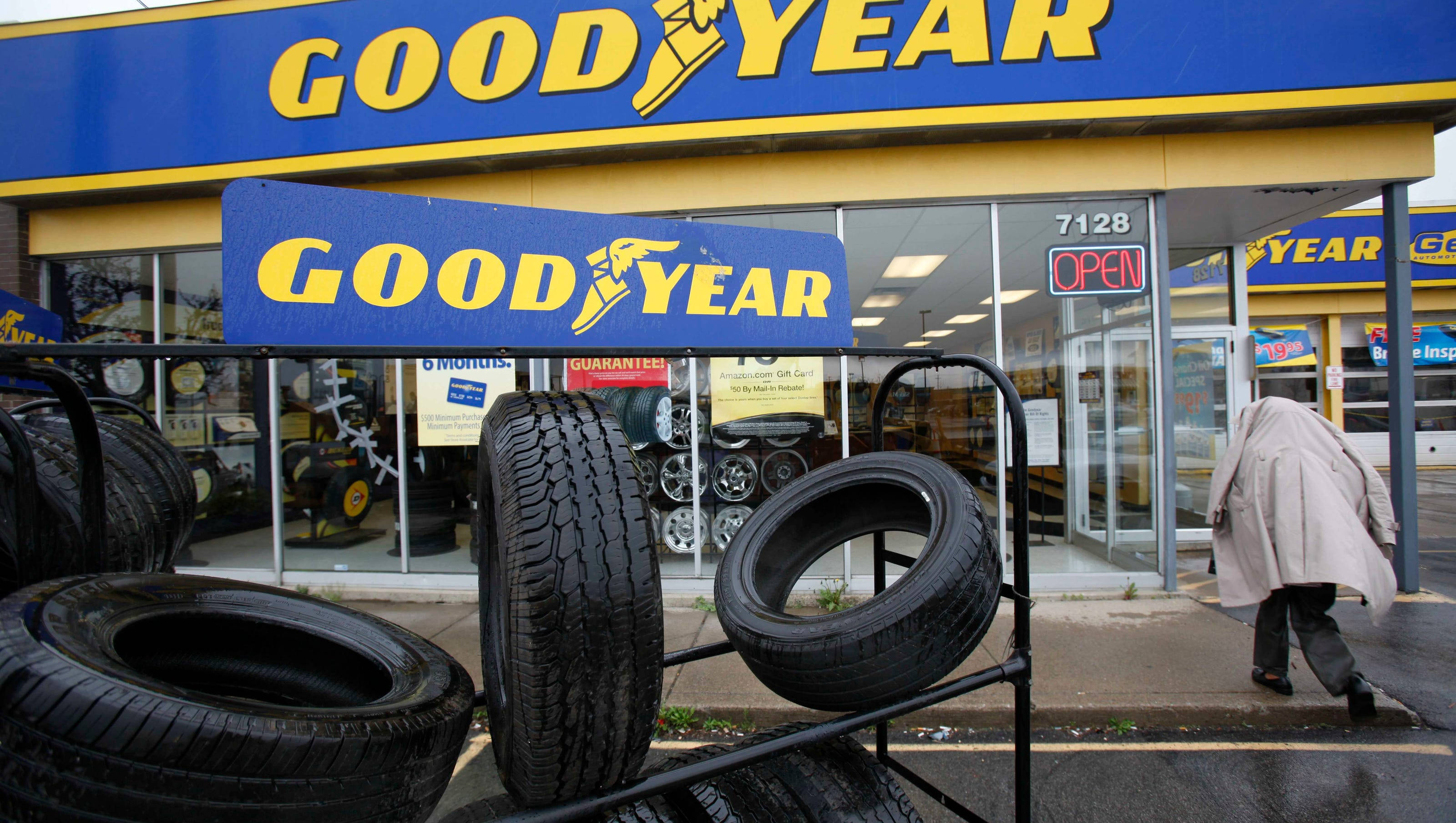 Fotografie exterioară a magazinului Goodyear Fundal