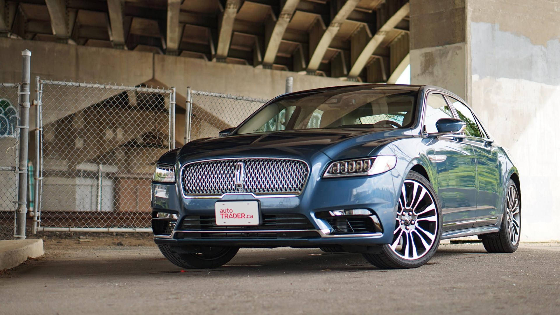 Fotografie Mașină Lincoln Continental 2020 Fundal