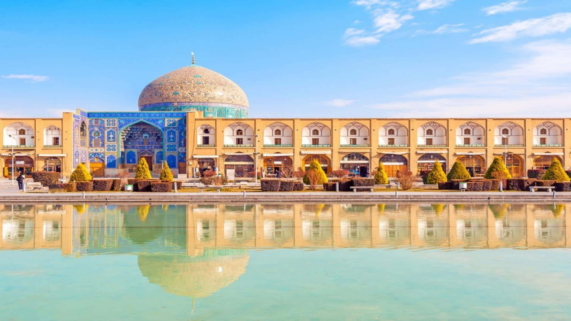 Fotografie vibrantă a Moscheii Isfahan Fundal