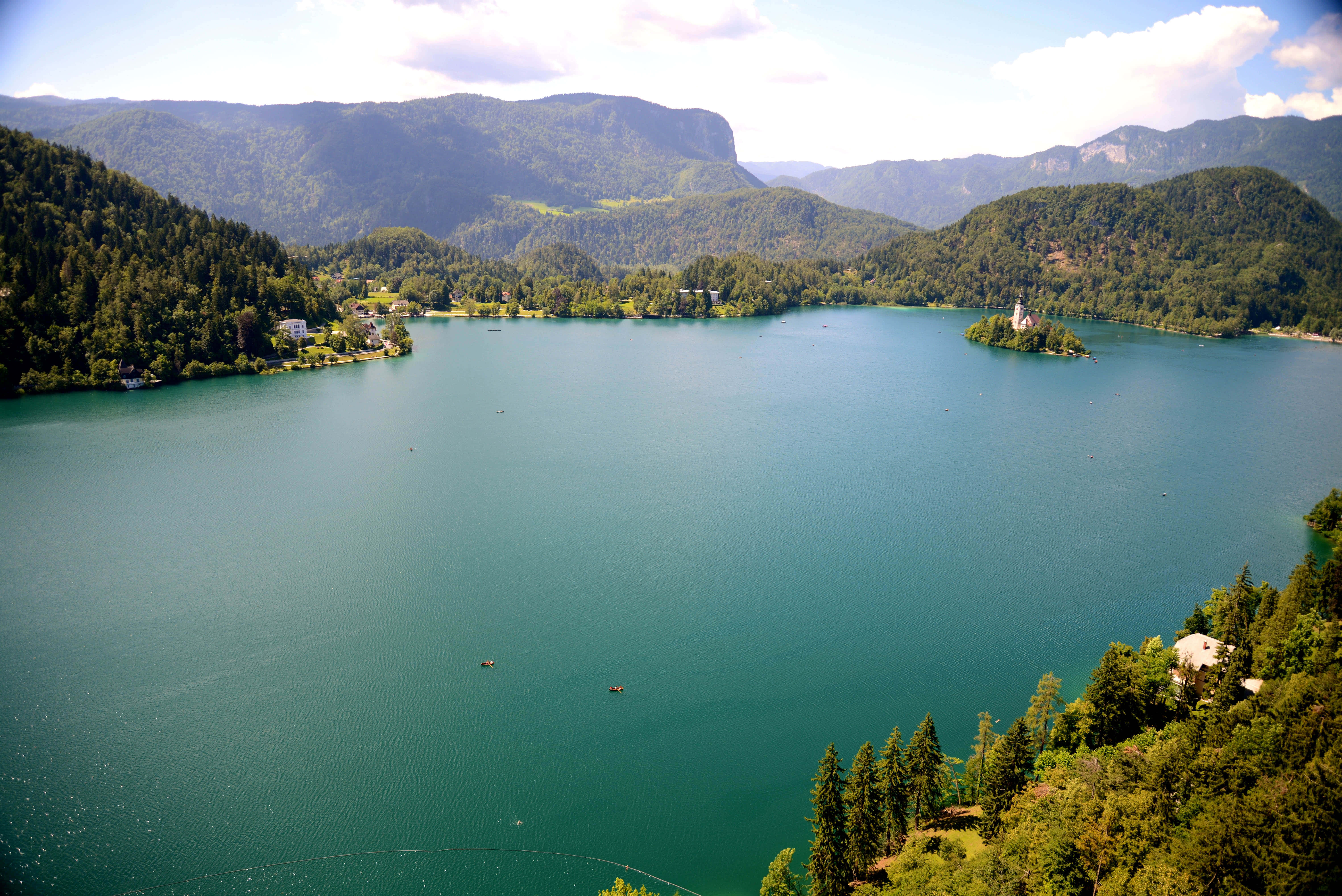 Frumoasă zi de vară la Lacul Bled Fundal