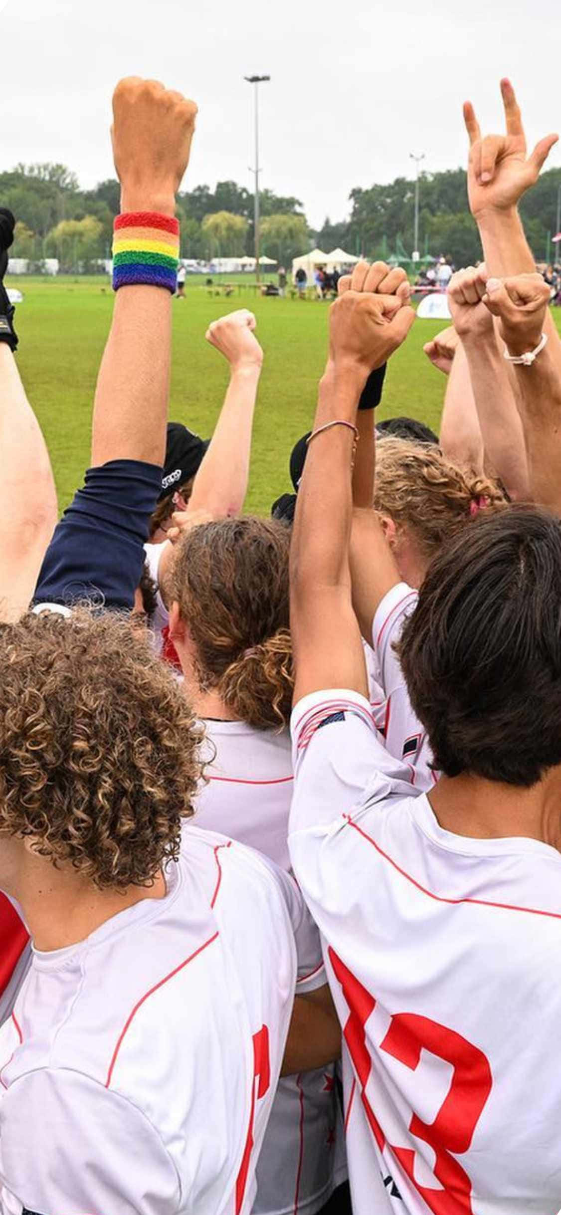 iPhone X Fundal Ultimate Frisbee Pugni Ridicați Fundal