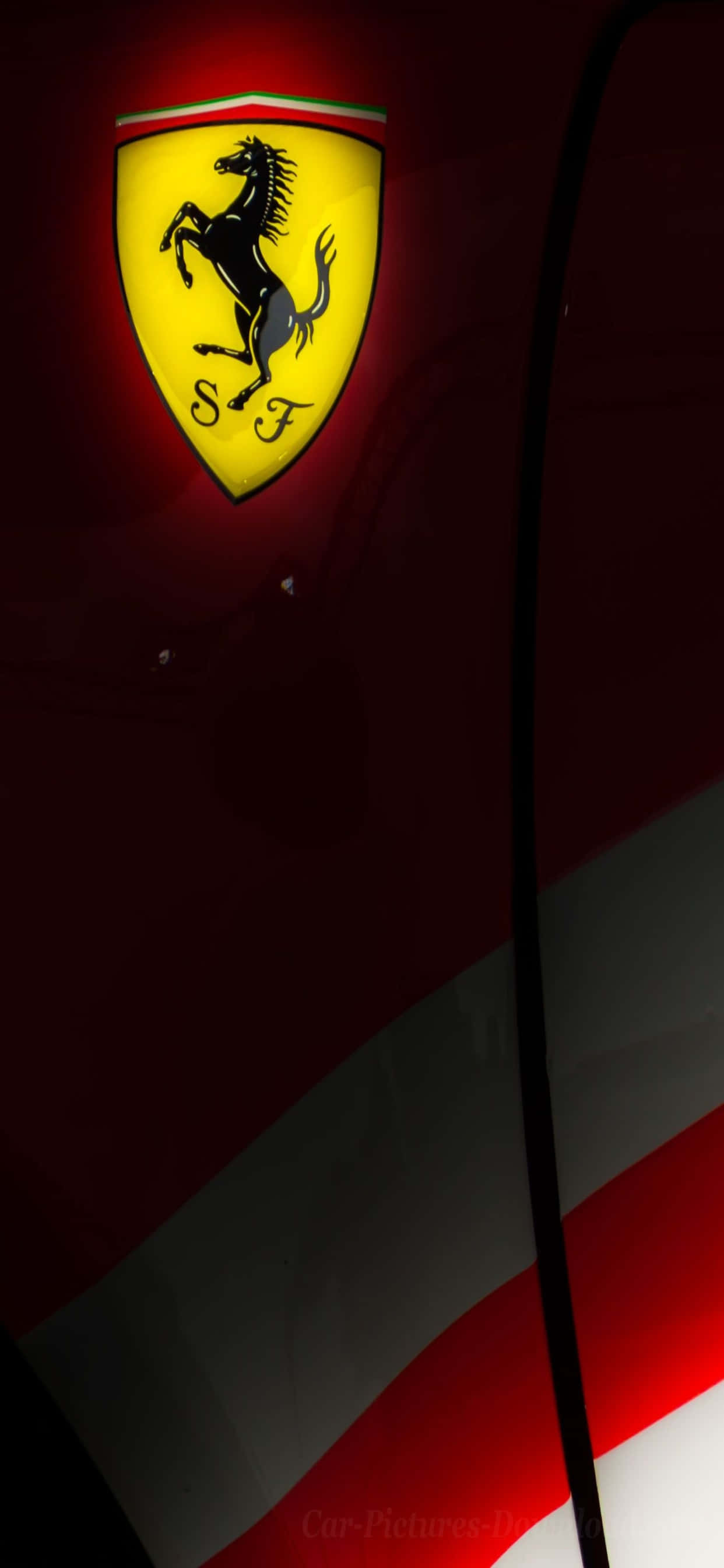 Fundal iPhone Xs Max Ferrari cu logo Scuderia Ferrari Fundal