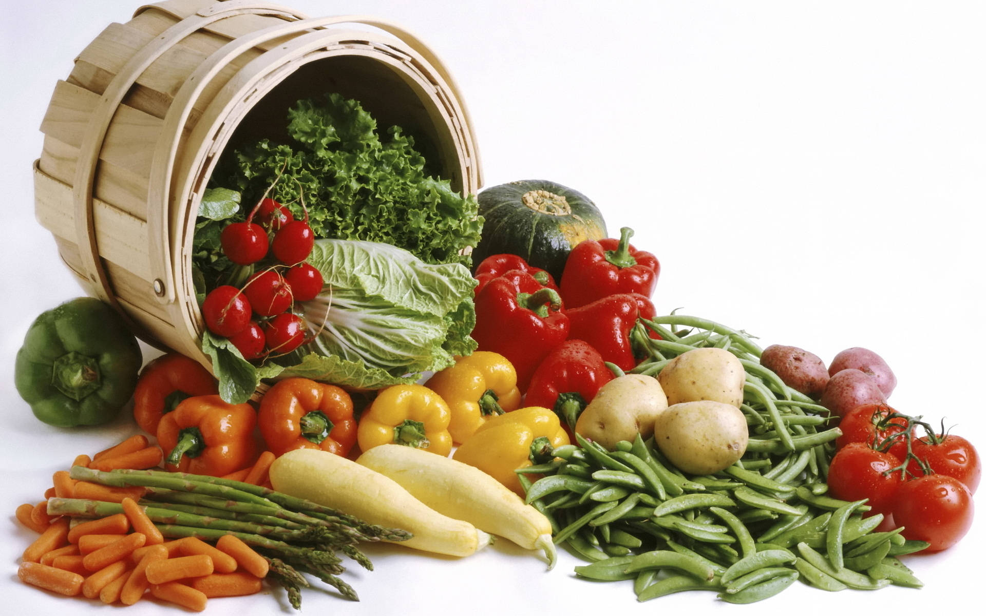 Găleată răsturnată de legume Fundal