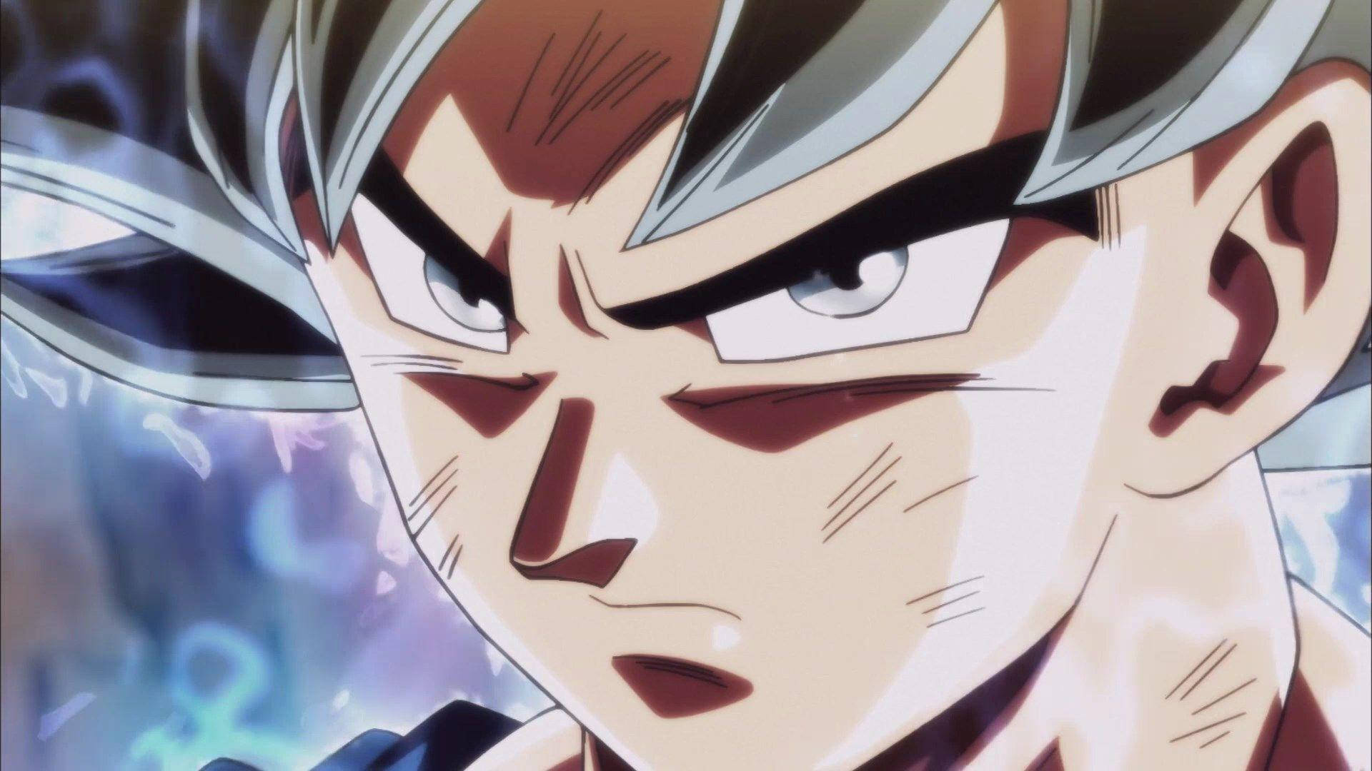 Goku Ultra Instinct cu Păr Argintiu Fundal