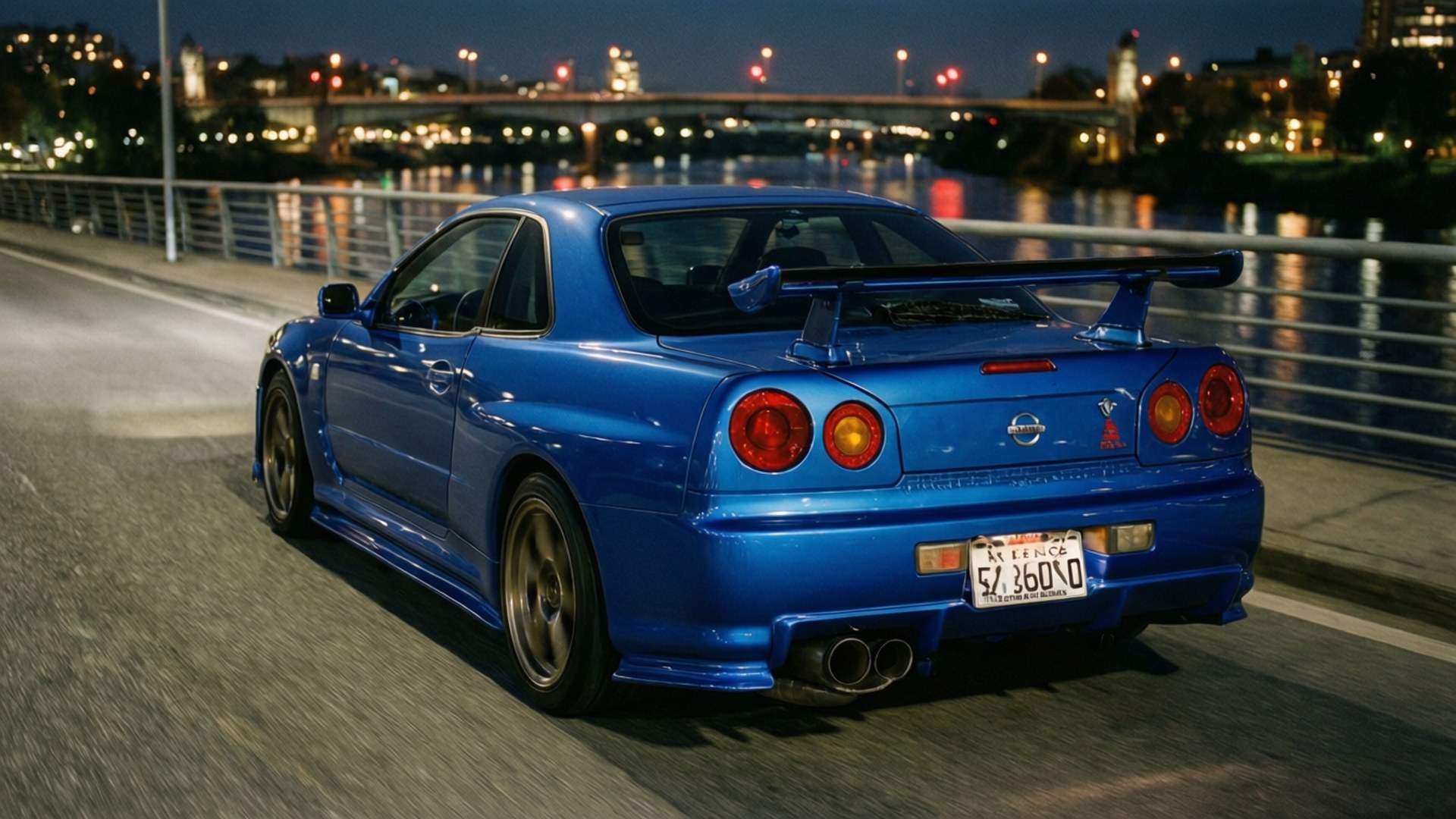 GT-R la miezul nopții Fundal