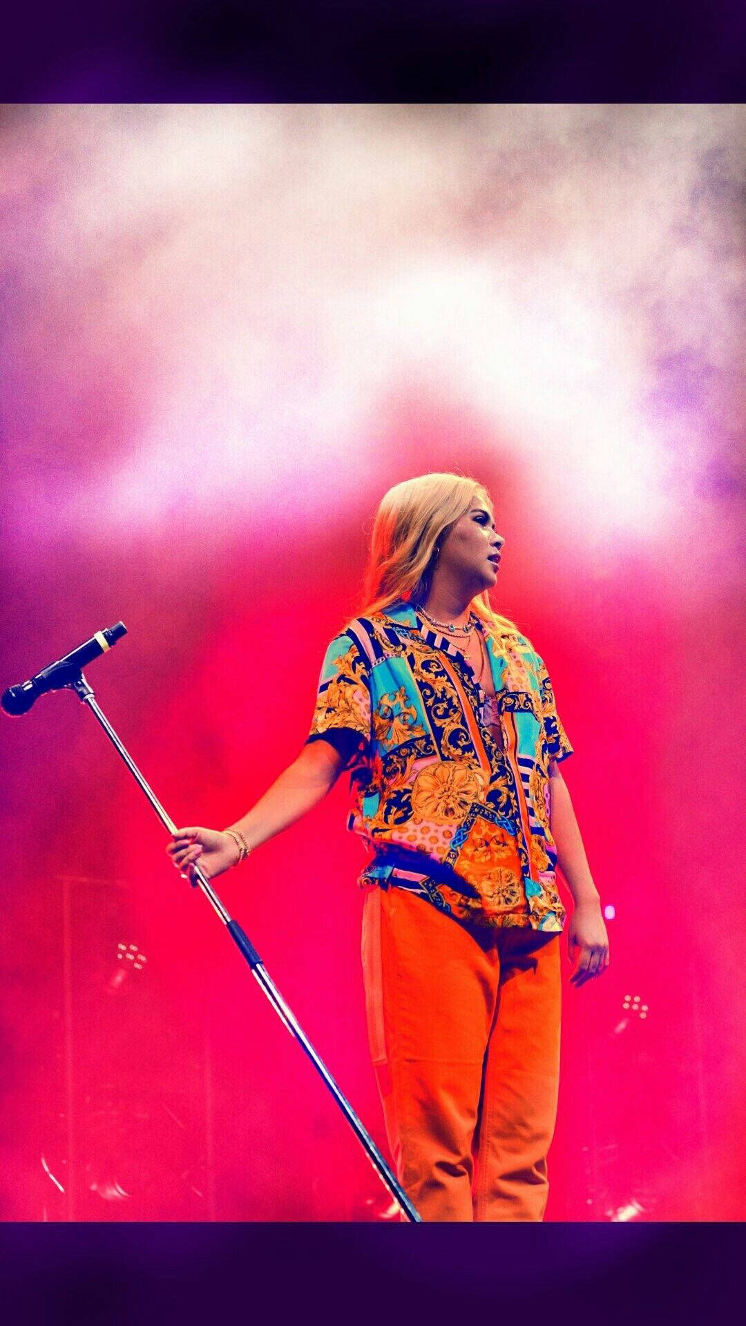 Hayley Kiyoko Concert Live Fundal