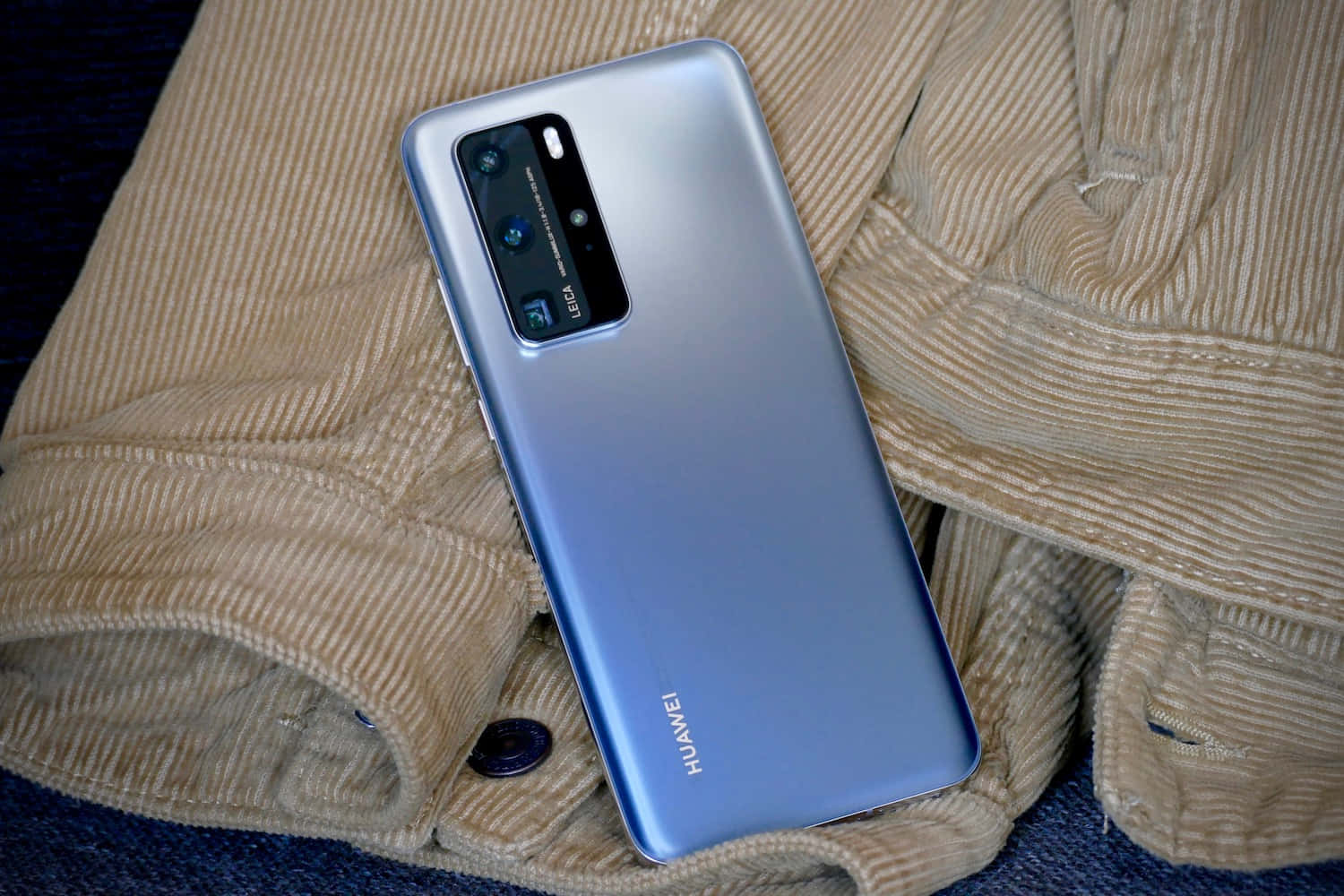 Huawei pune inovația și calitatea în prim-planul dispozitivelor lor Fundal