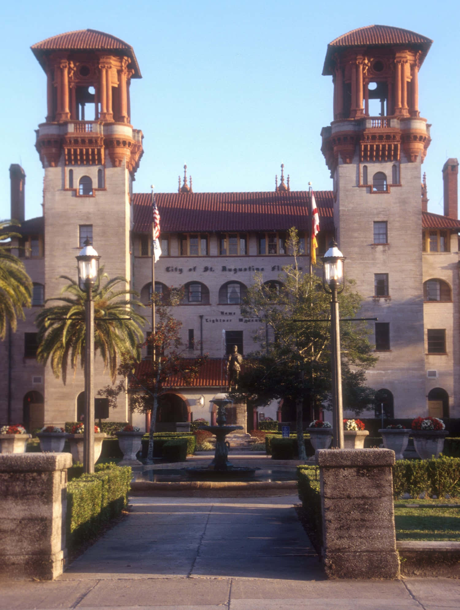 Imagine Bucură-te de Vederea Centrului Istoric al Saint Augustine, Florida Fundal